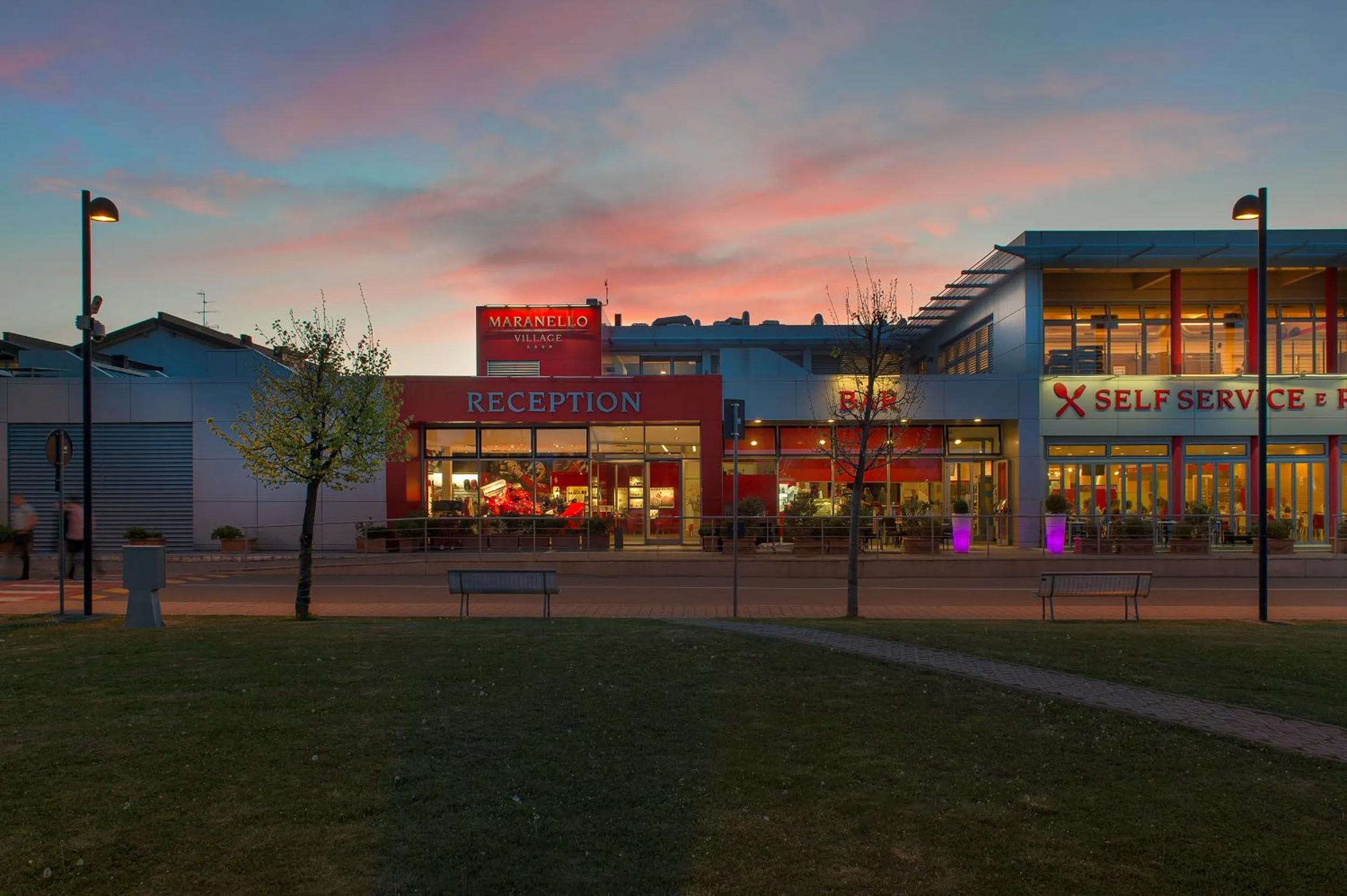 Facade/entrance in Hotel Maranello Village