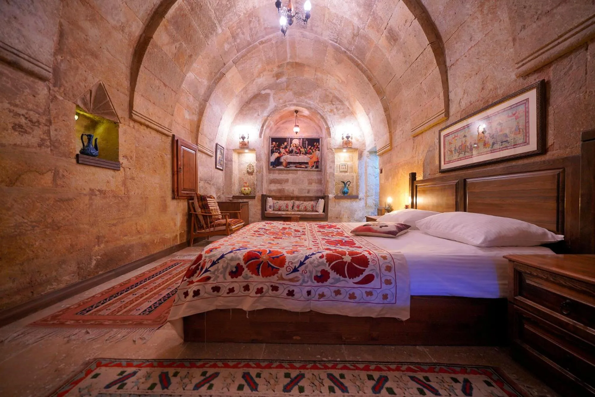 Bed in Ürgüp Inn Cave Hotel