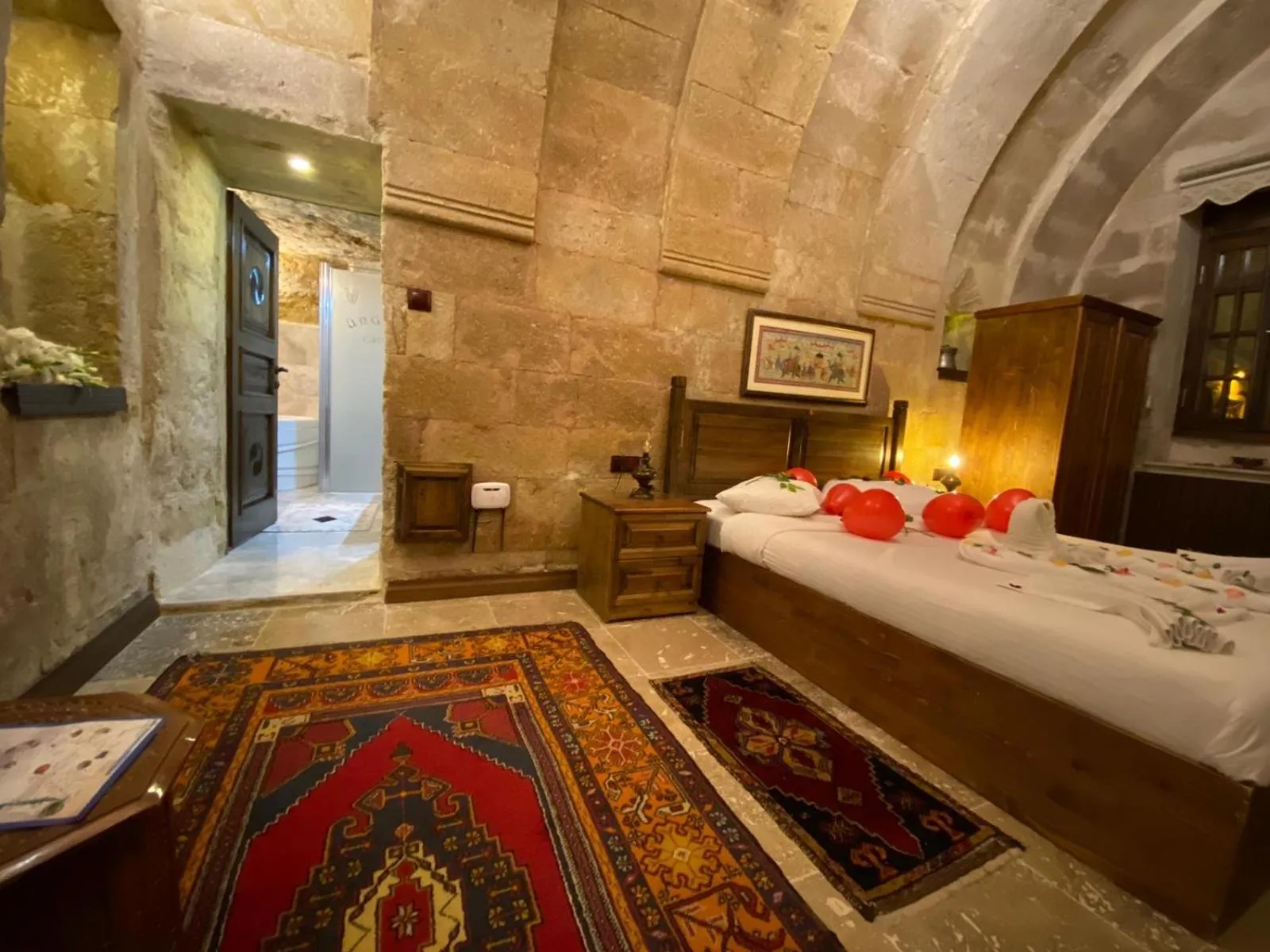 Bed in Ürgüp Inn Cave Hotel