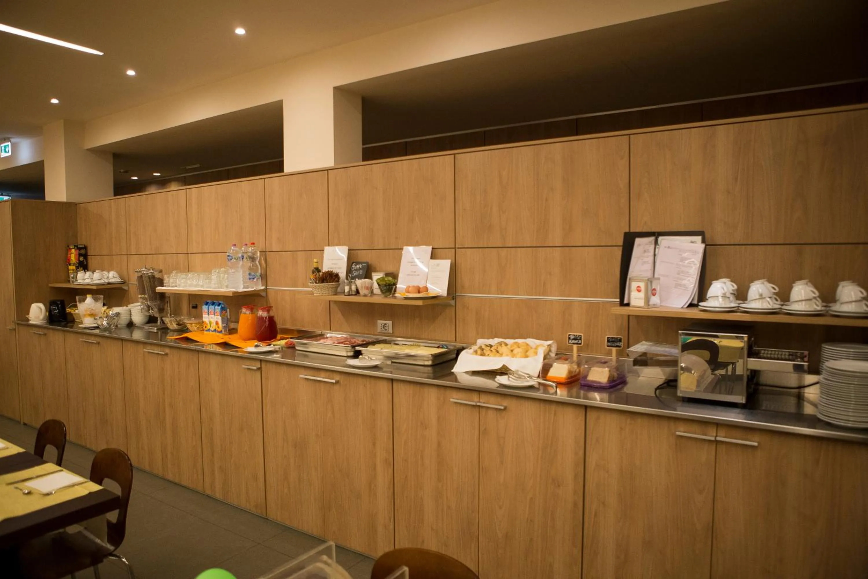 Breakfast in Blu Arena Hotel