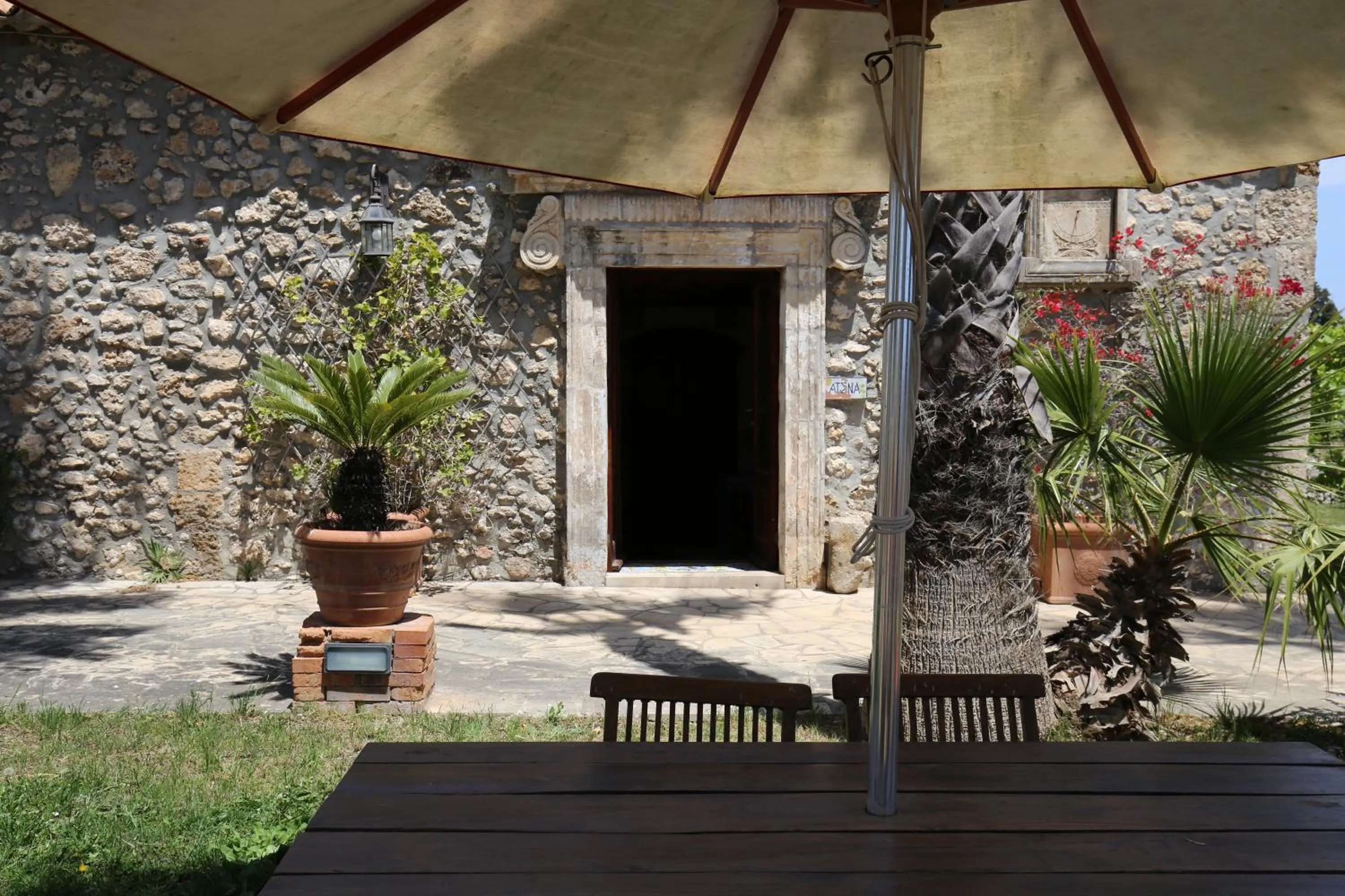 Dining area in Villa Dei Papiri Fonte Ciane