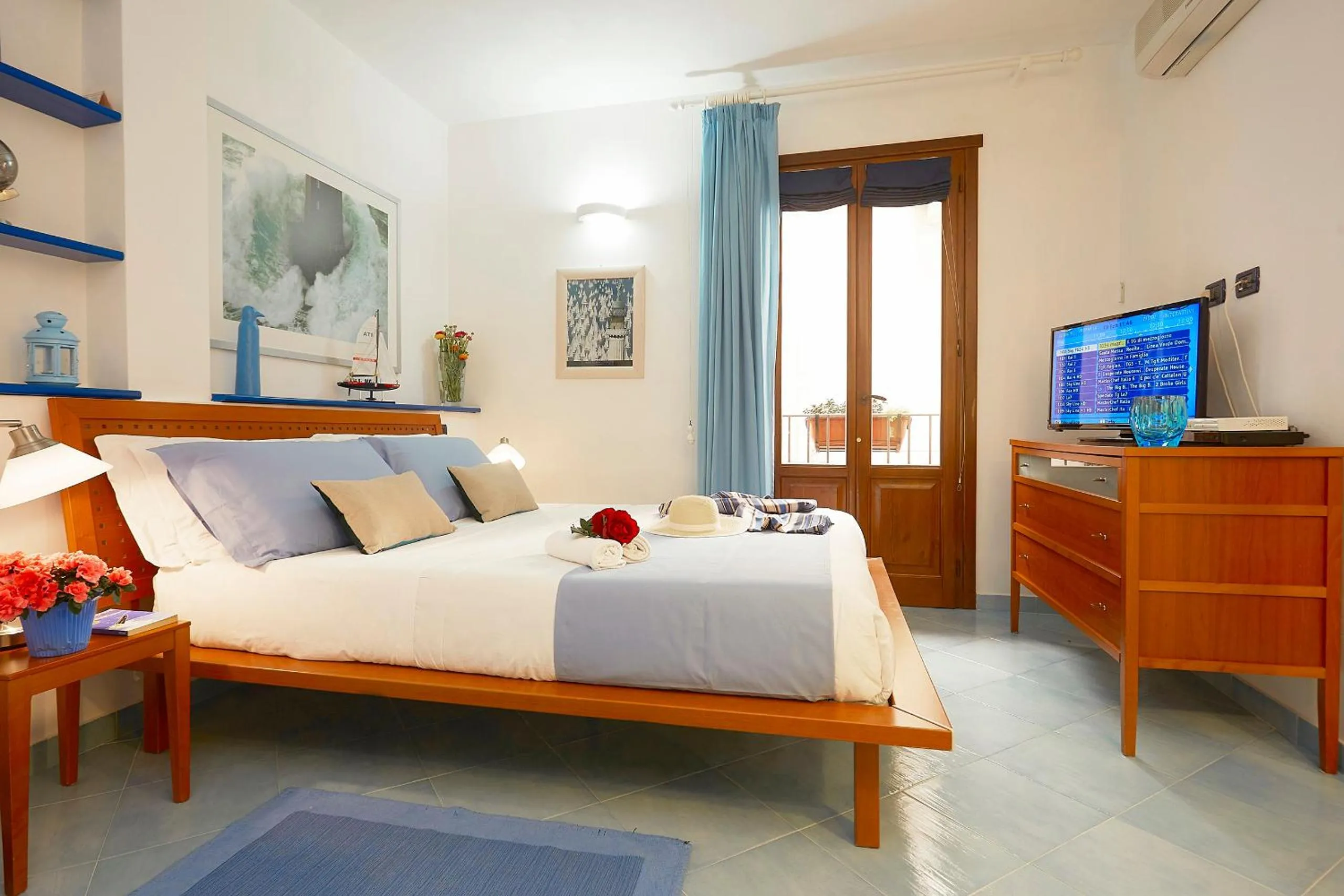 Bedroom, Bed in Appartamenti Rosa Dei Venti