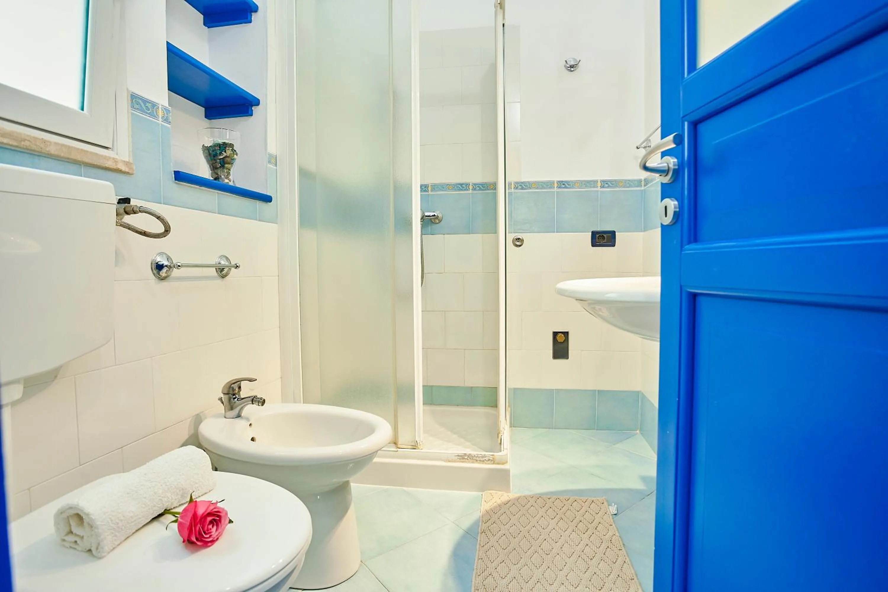 Shower in Appartamenti Rosa Dei Venti