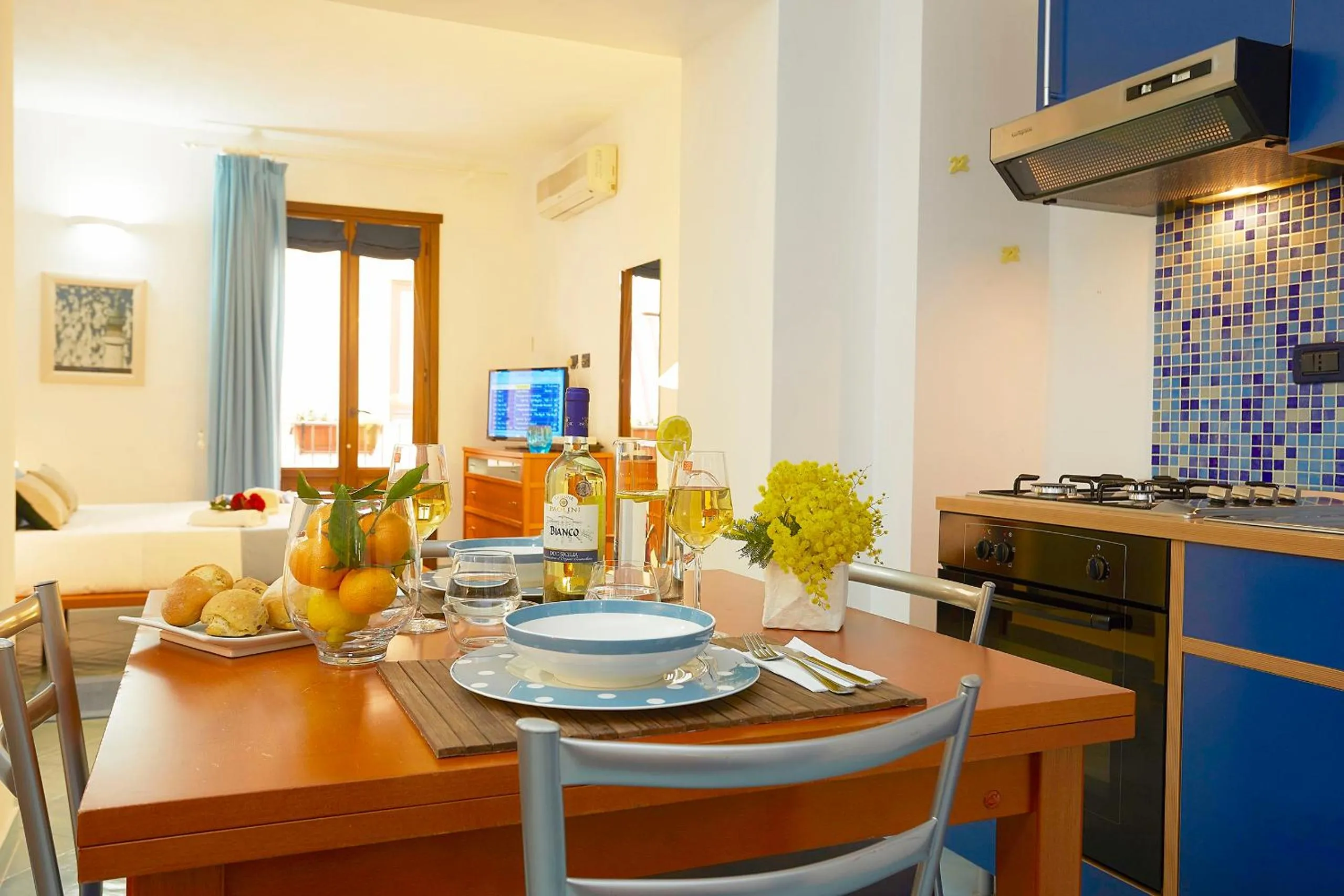 Dining area in Appartamenti Rosa Dei Venti