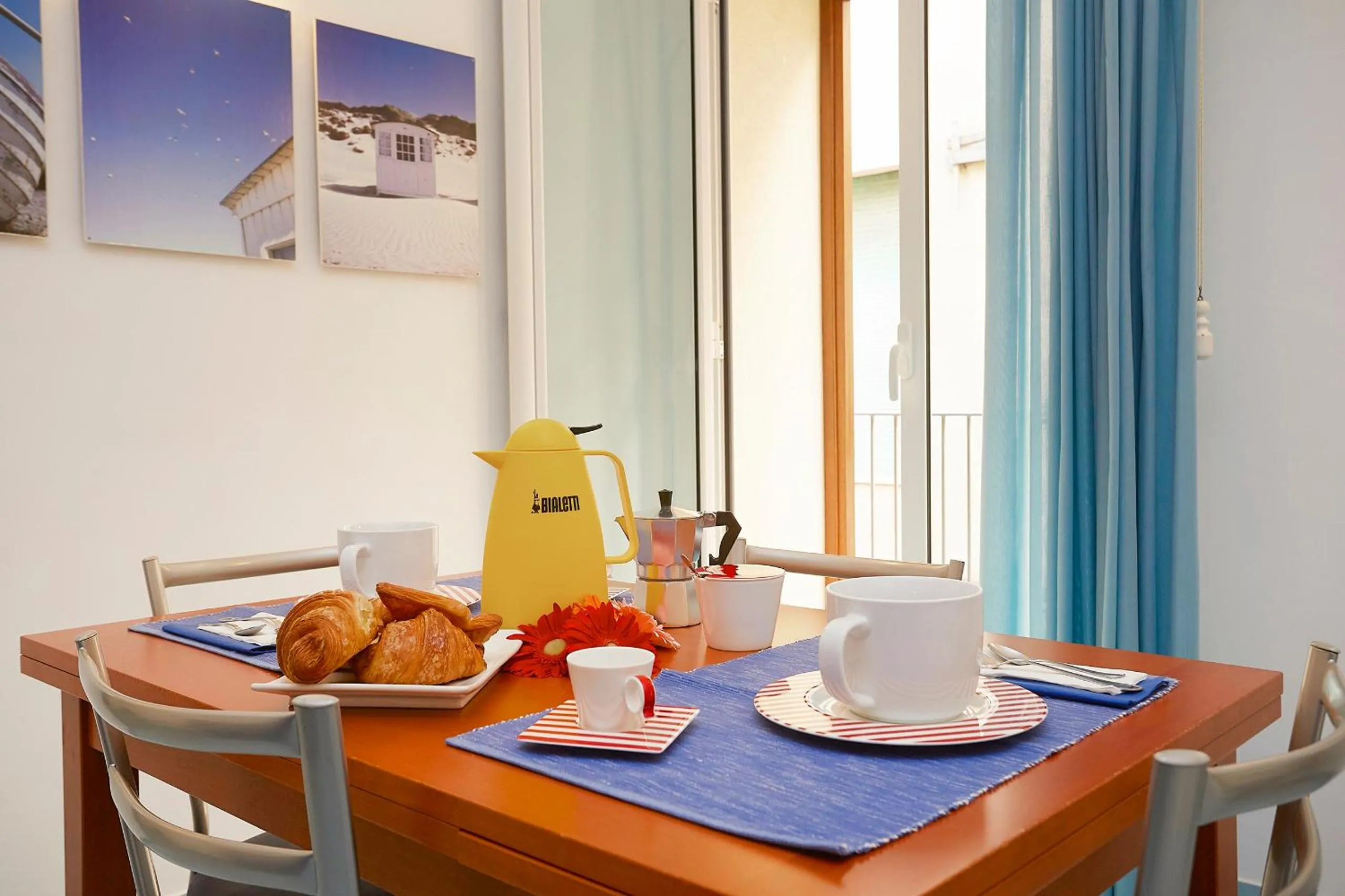 Dining area in Appartamenti Rosa Dei Venti