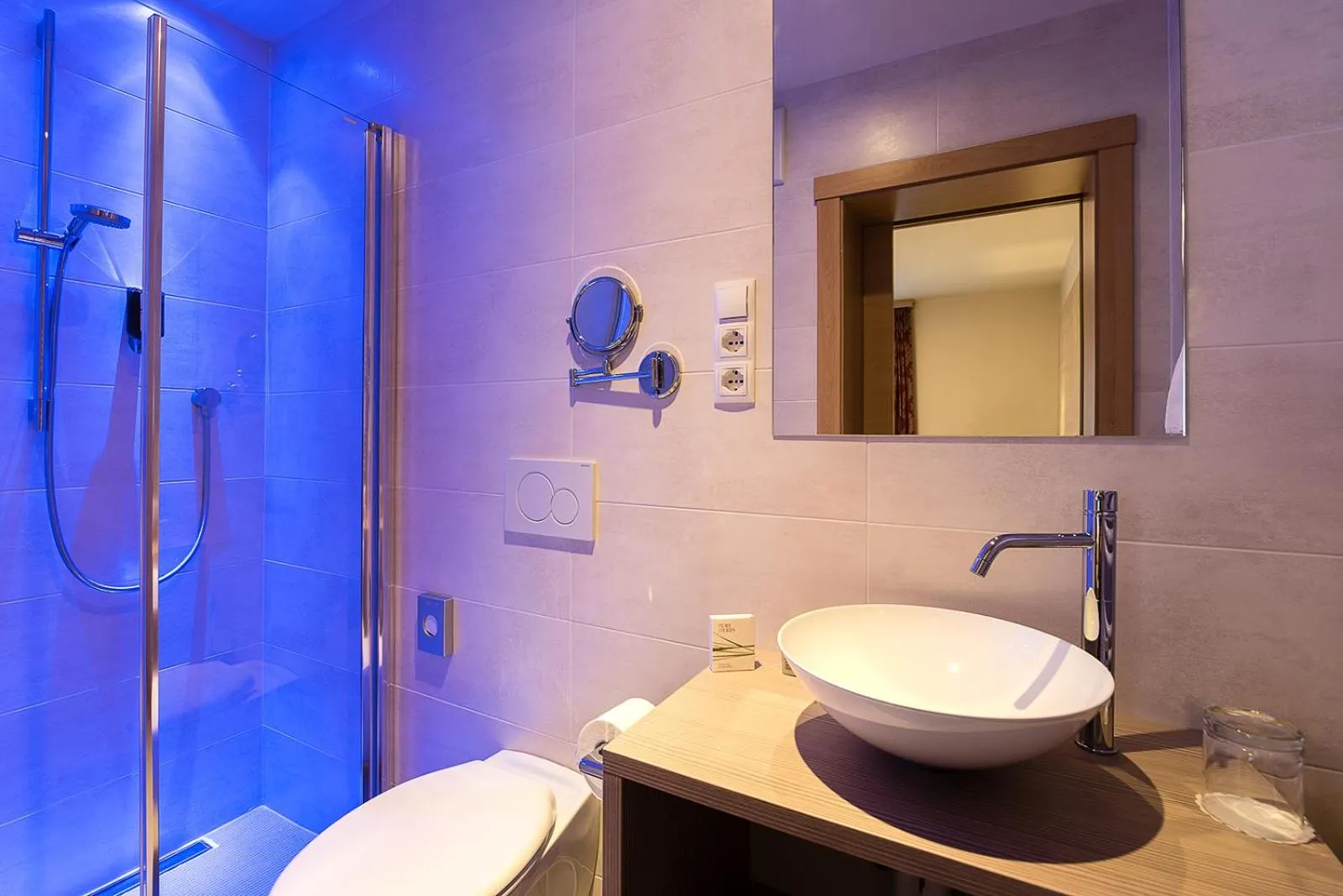 Bathroom in Hotel Valserhof