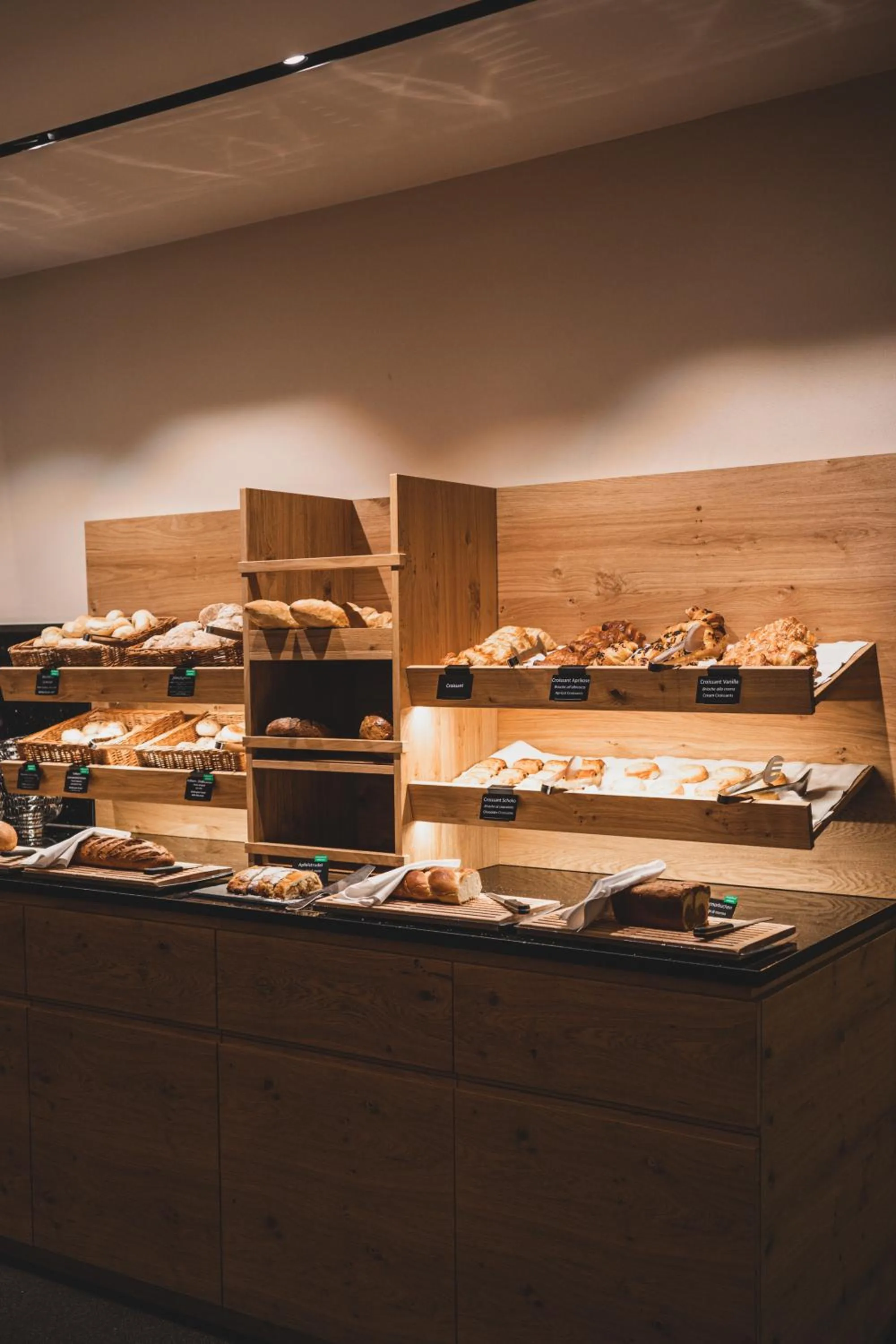 Breakfast in Hotel Valserhof