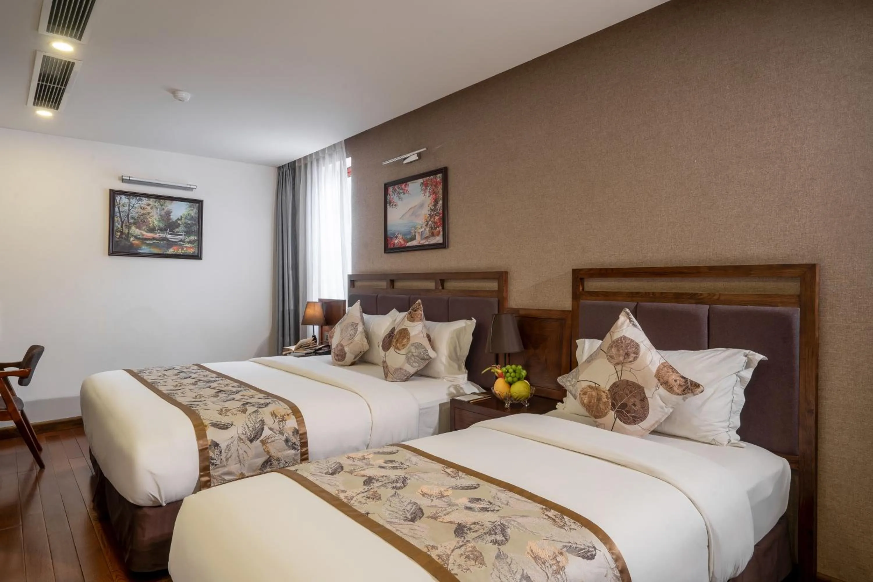Breakfast, Bed in Canvas Sapa Legend Hotel
