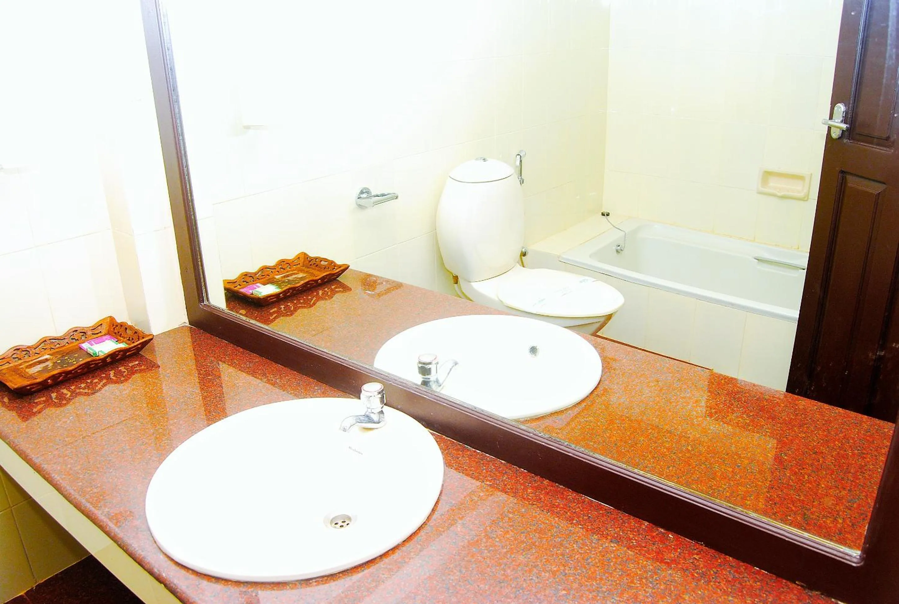 Bathroom in Wintergreen Water Front Resort