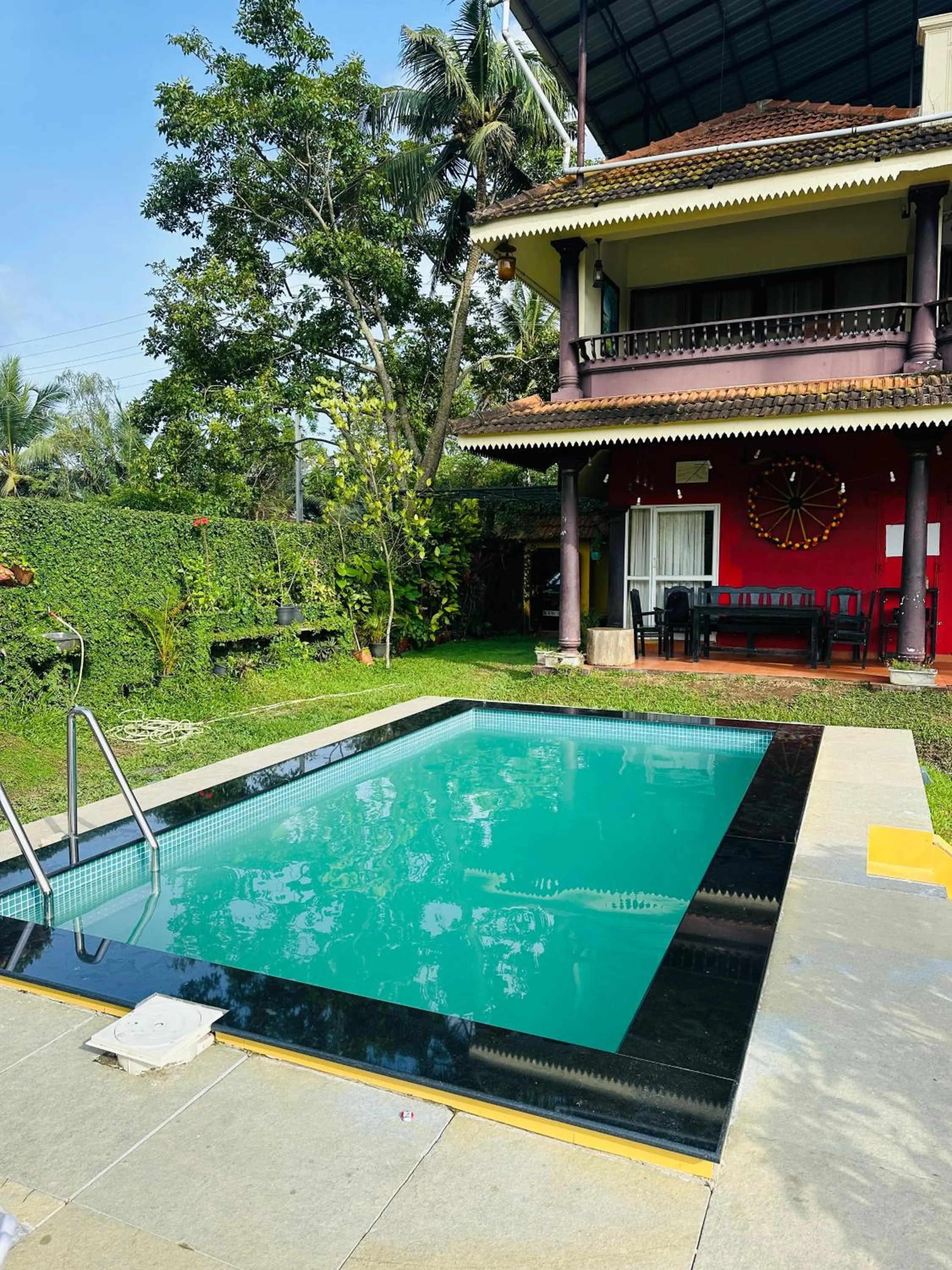 Swimming pool in Wintergreen Water Front Resort
