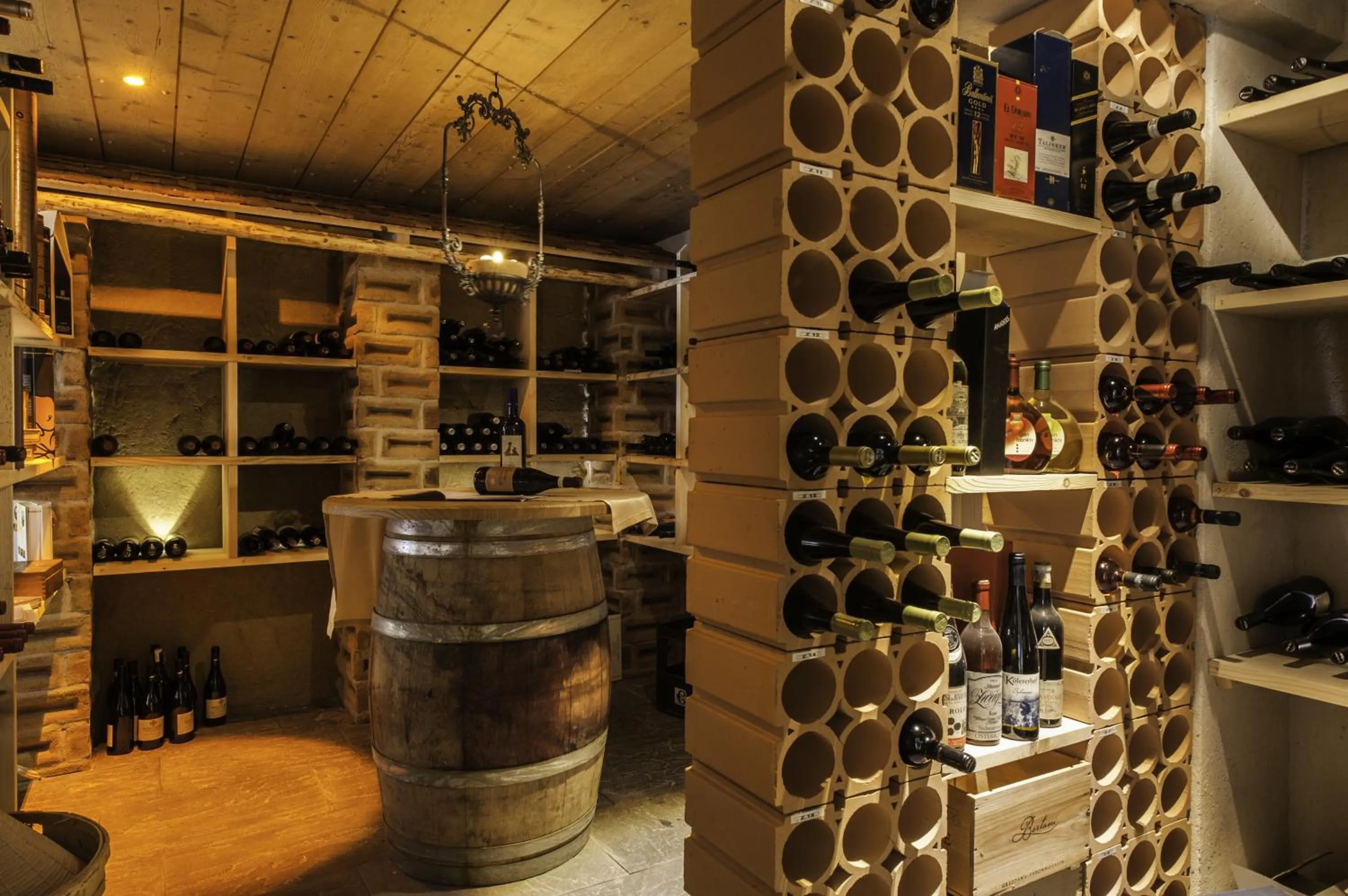 Lounge or bar in Hotel Gampen