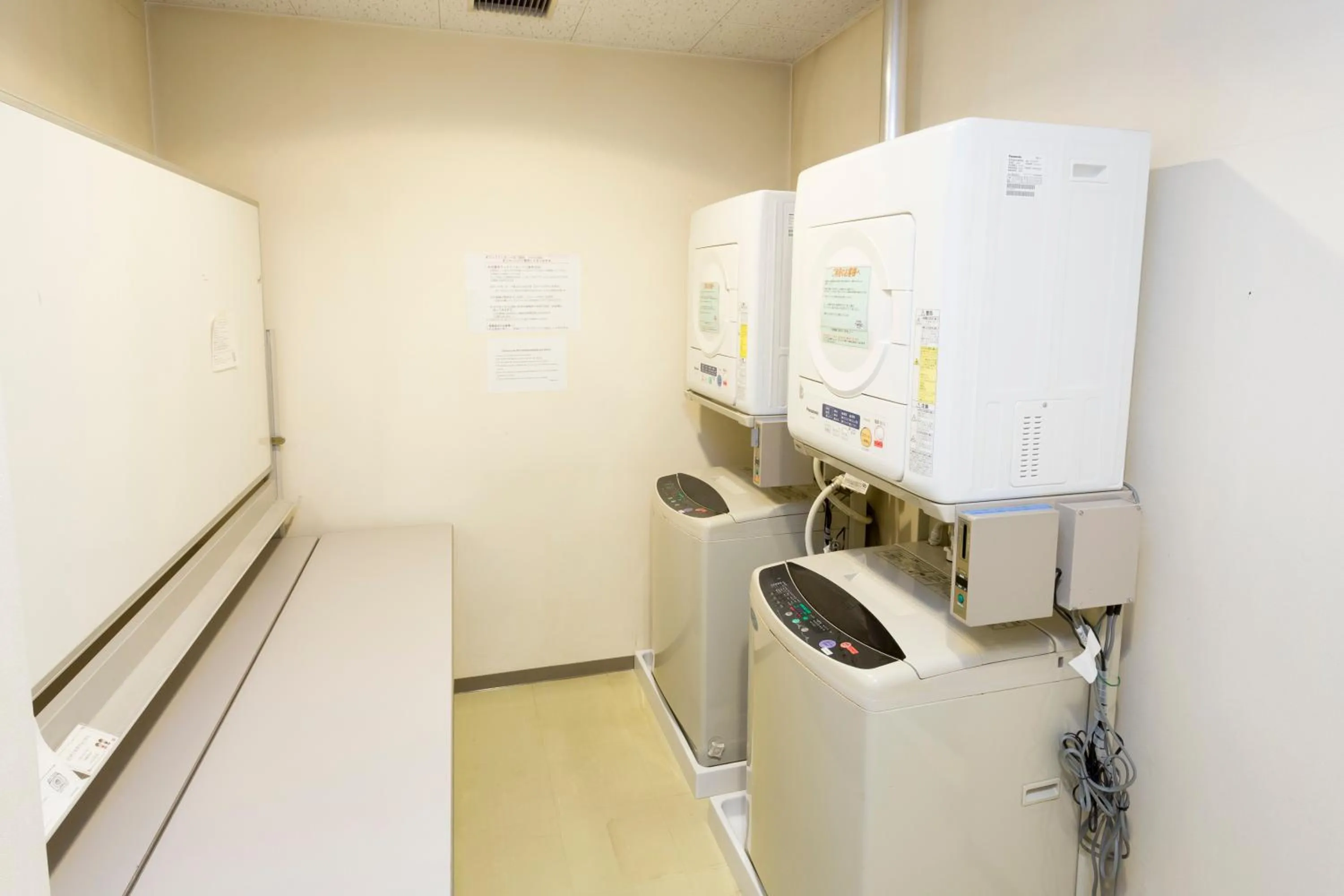 Area and facilities in Seaside Hotel Twins Momochi