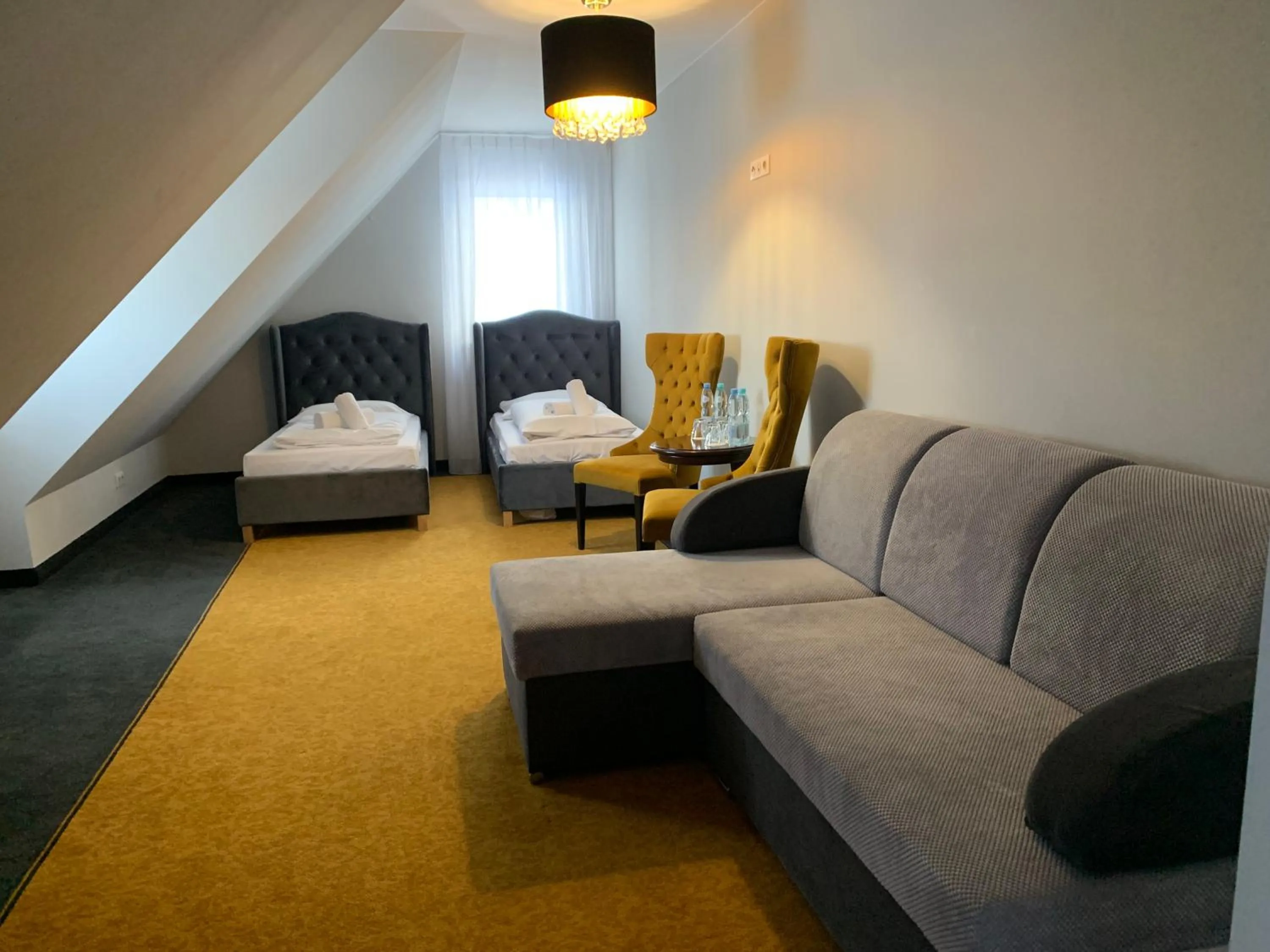 Bed in Pałac na Wodzie Hotel & SPA