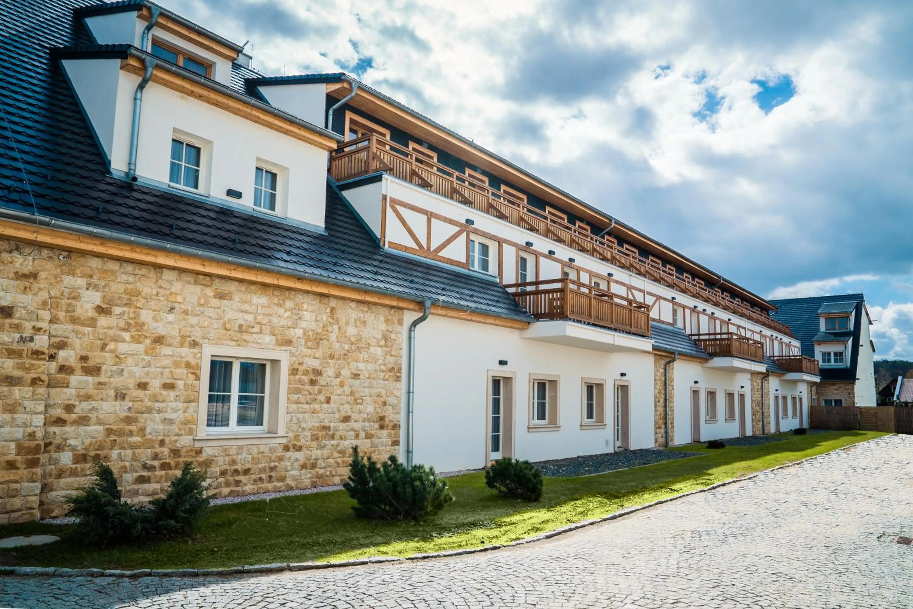 Property building in Pałac na Wodzie Hotel & SPA