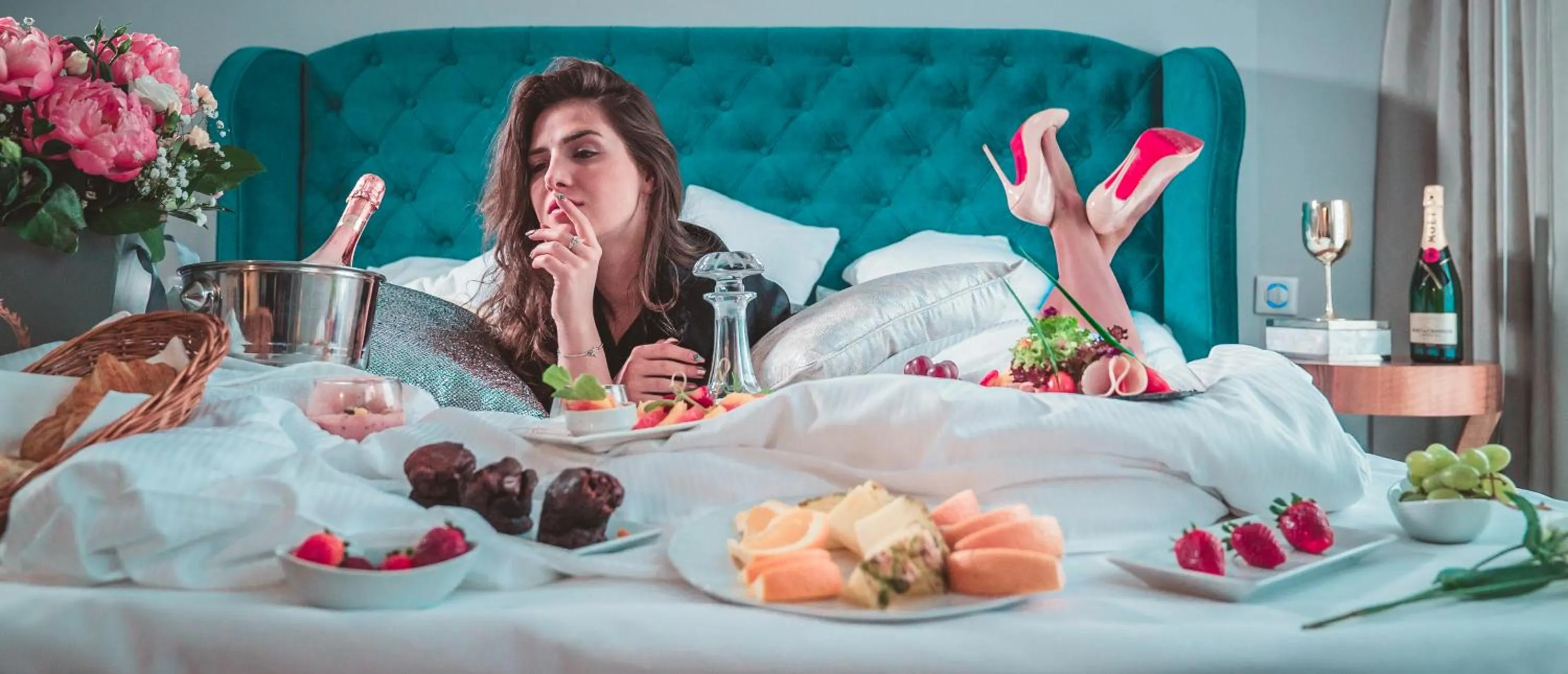 Bed in Pałac na Wodzie Hotel & SPA