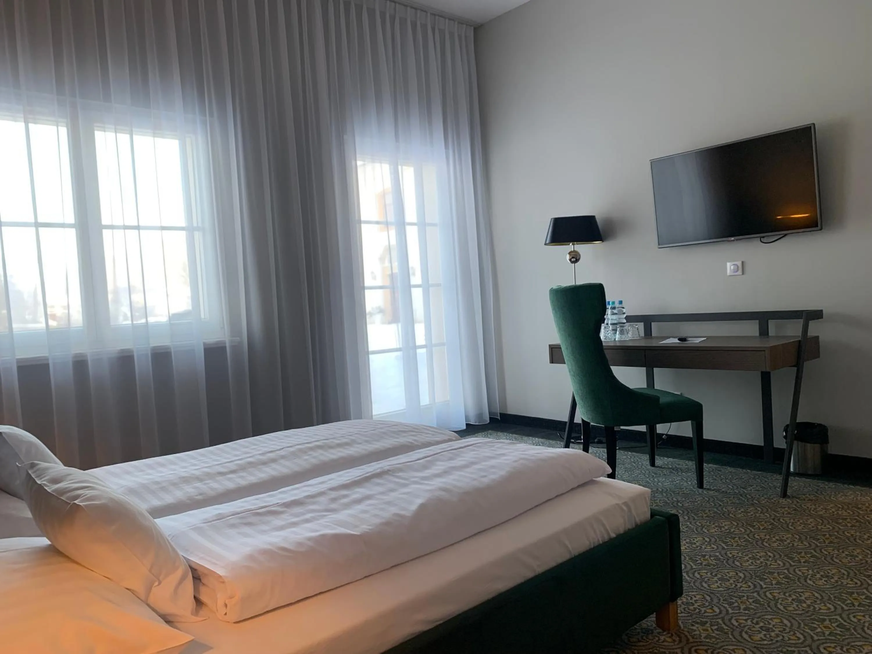 Bed in Pałac na Wodzie Hotel & SPA