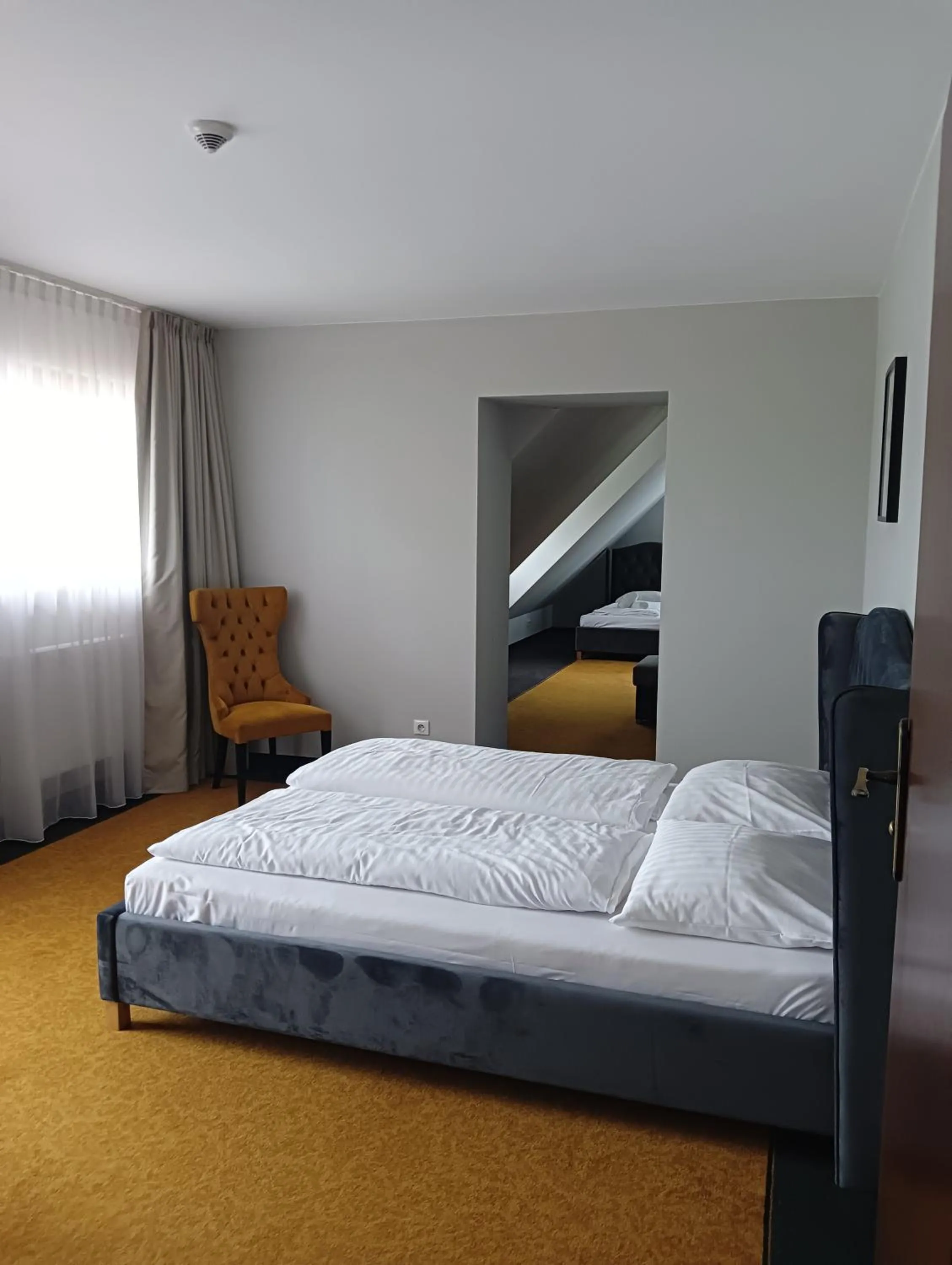 Bed in Pałac na Wodzie Hotel & SPA