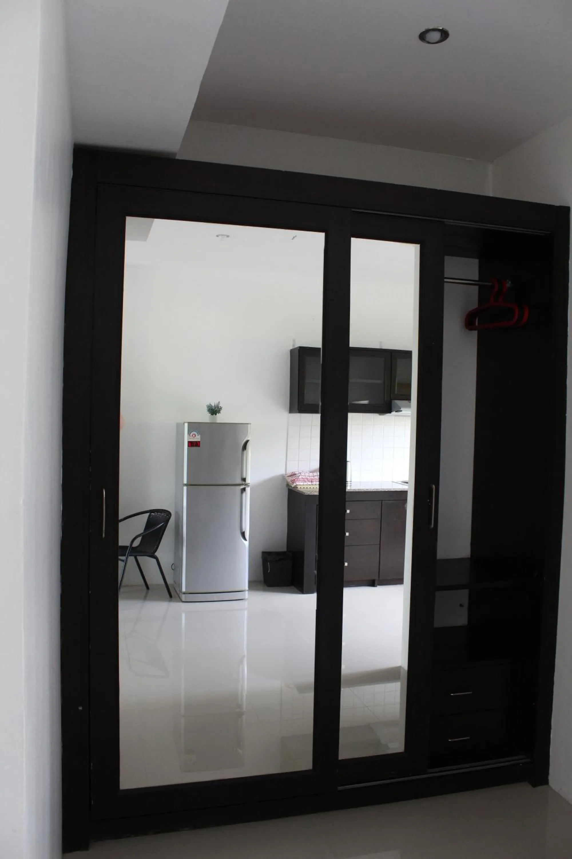 wardrobe in B Happy Resort - SHA ExtraPlus