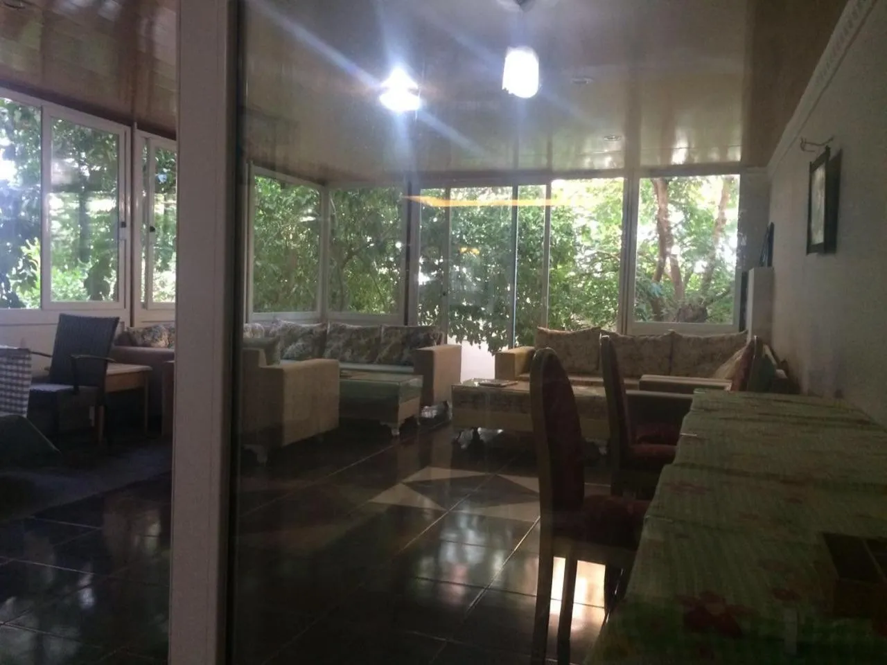 Communal lounge/ TV room in Uyar Palace