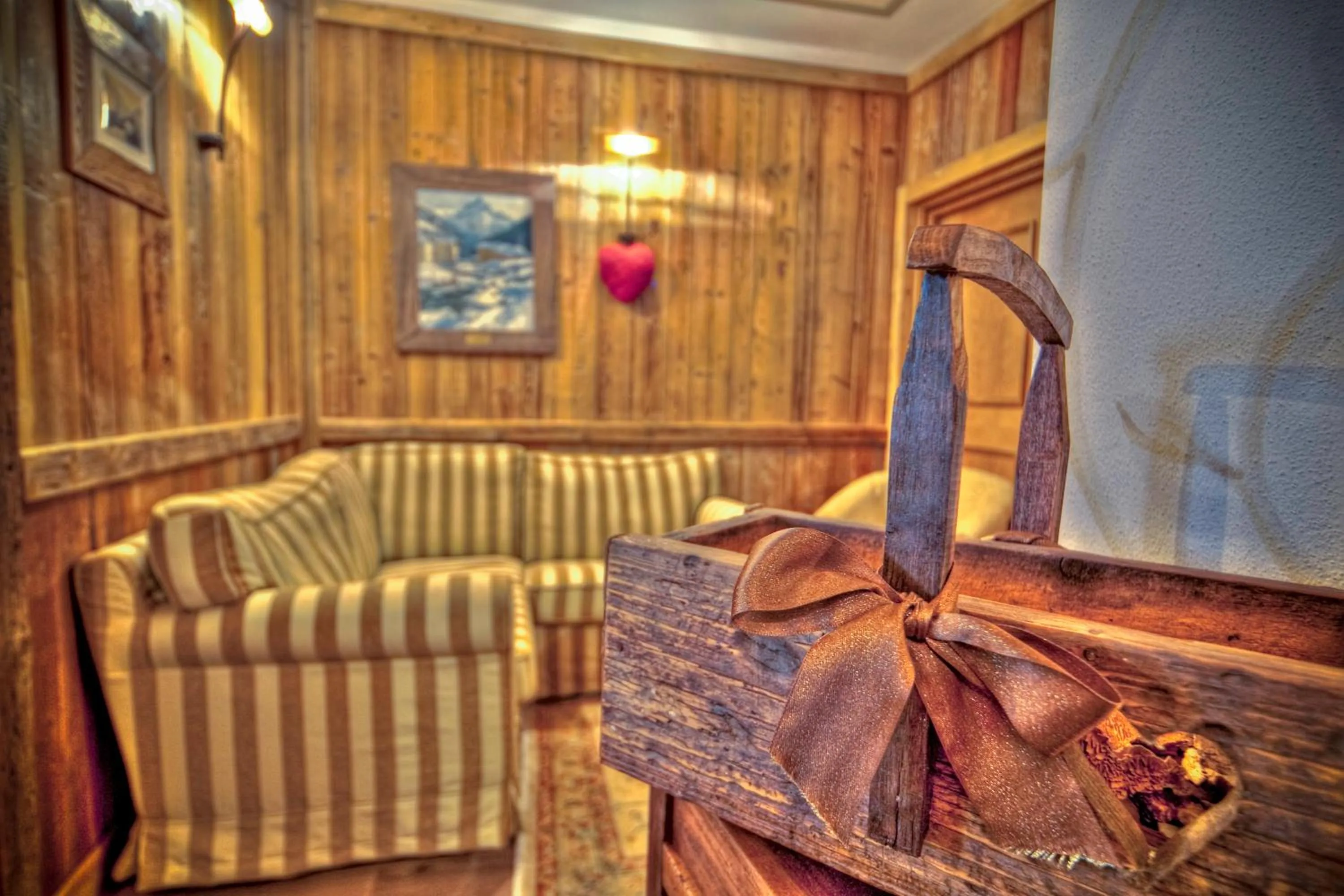 Decorative detail in Le Miramonti Hotel Restaurant & Wellness