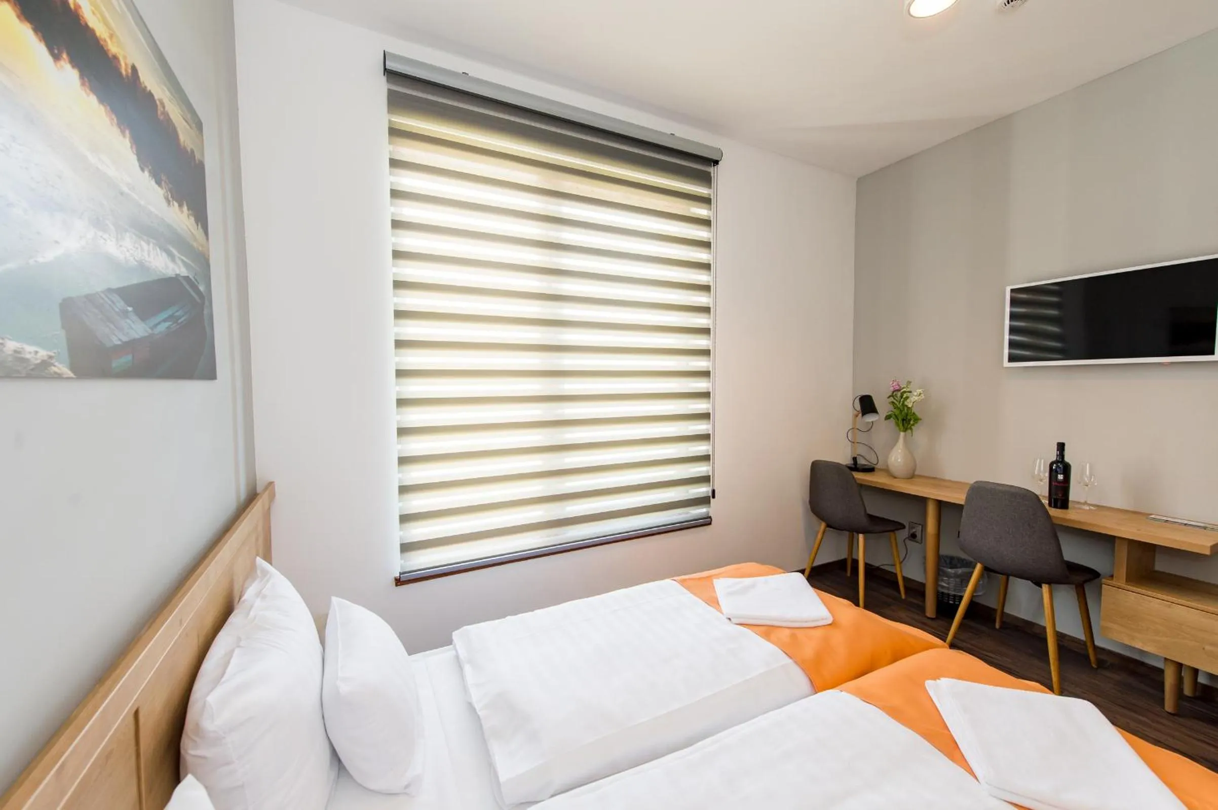 Bedroom, Bed in Pilvax Hotel Kalocsa