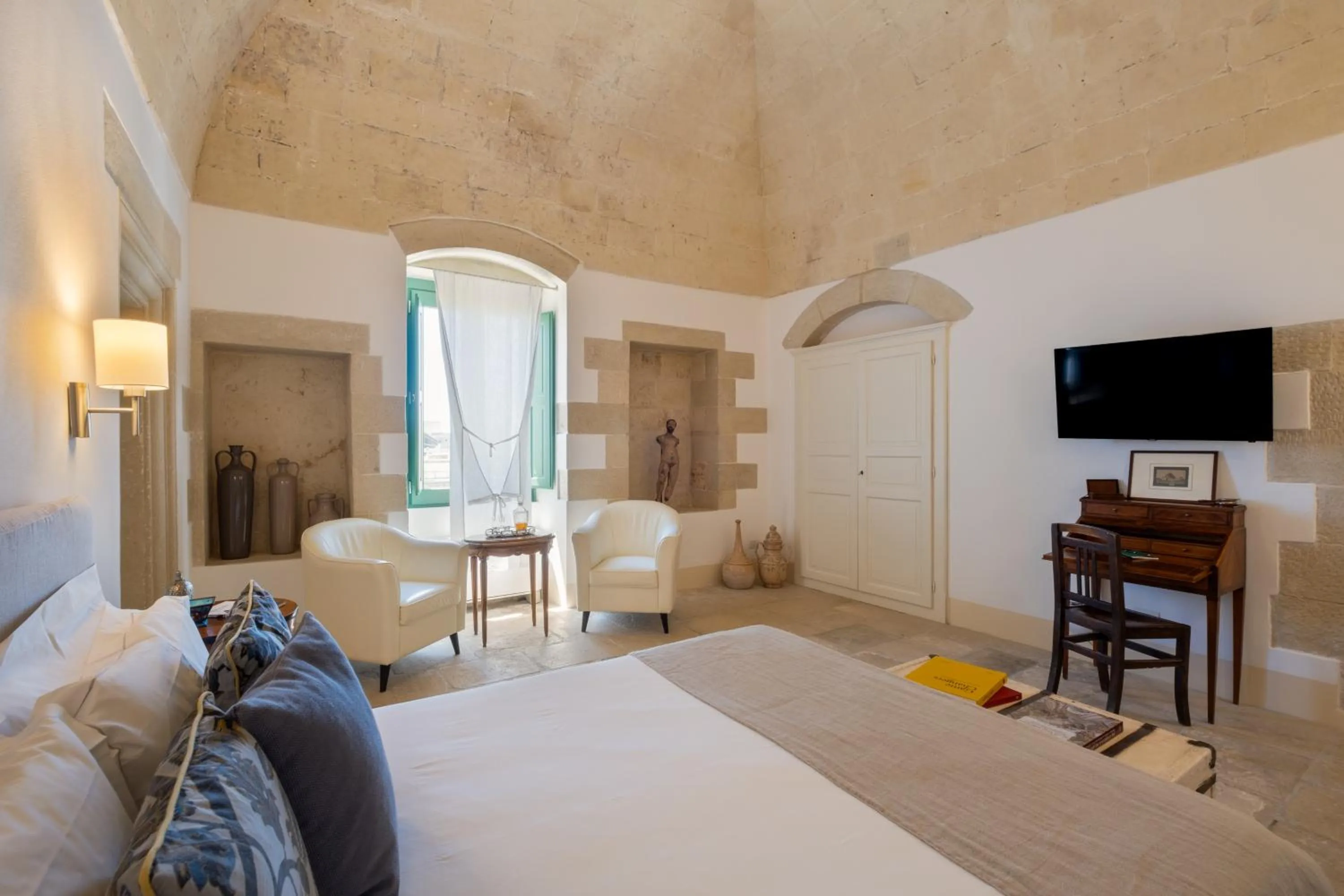 Photo of the whole room, Bed in Palazzo Ducale Venturi - Luxury Hotel & Wellness