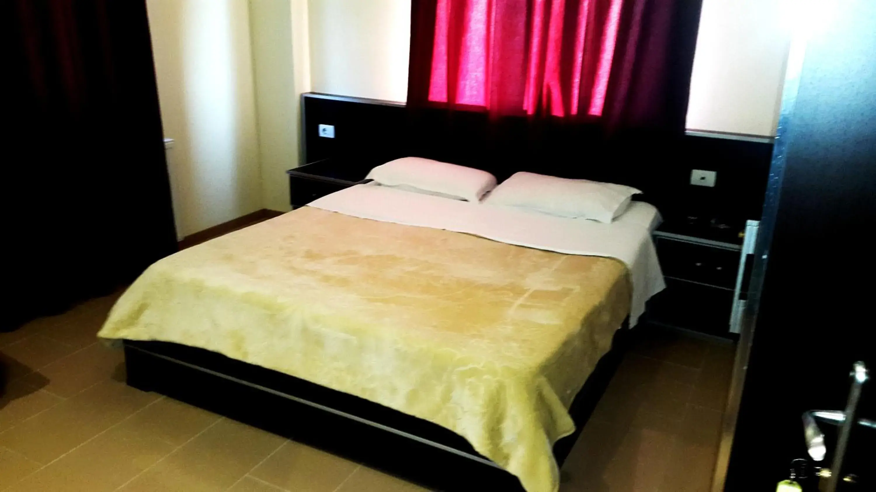 Double Room in Hotel Alpet Double Room in Hotel Alpet