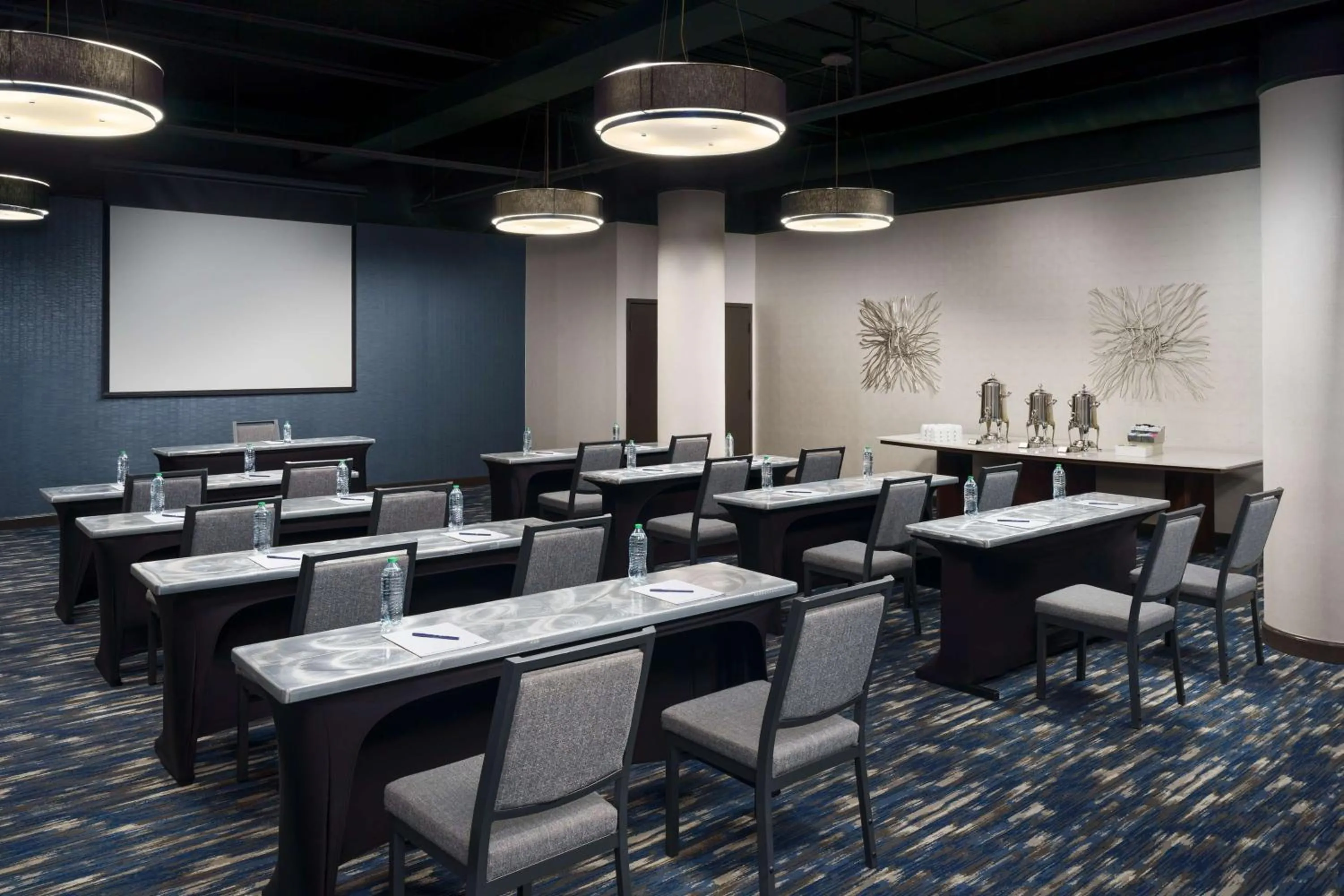 Meeting/conference room in DoubleTree by Hilton Charlotte City Center
