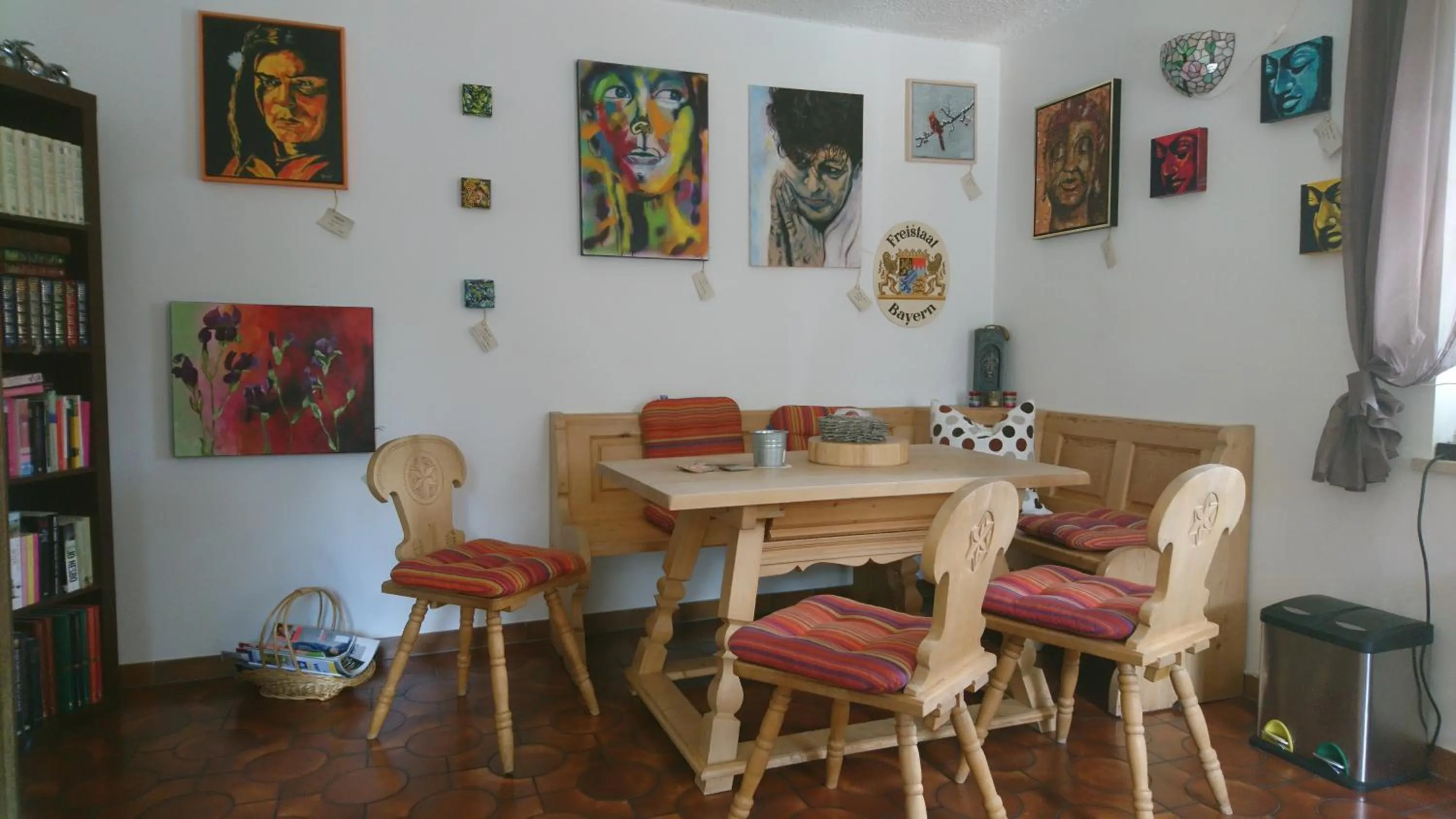 Communal lounge/ TV room in Pension Bergblick