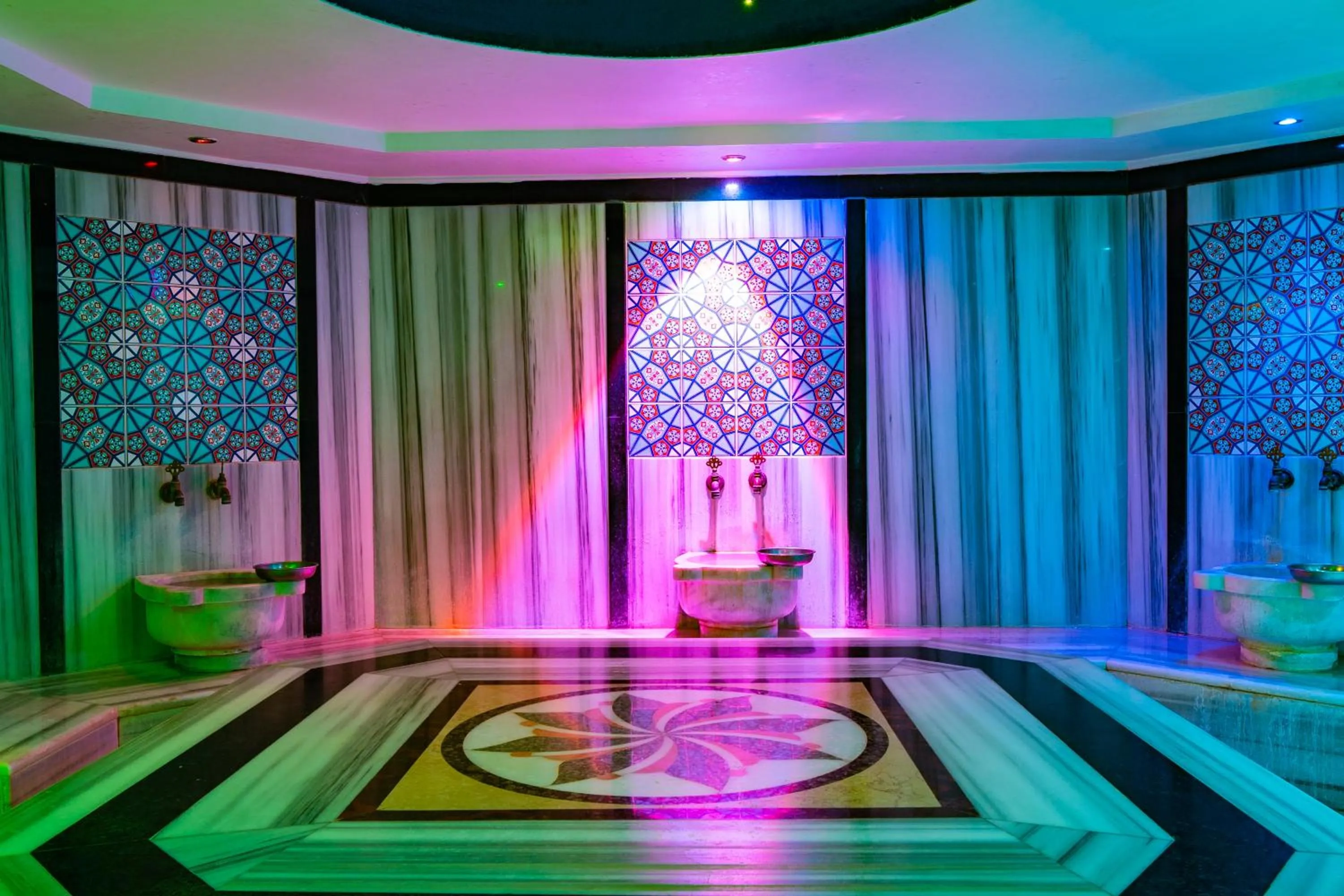 Spa and wellness centre/facilities in Plaza Hotel