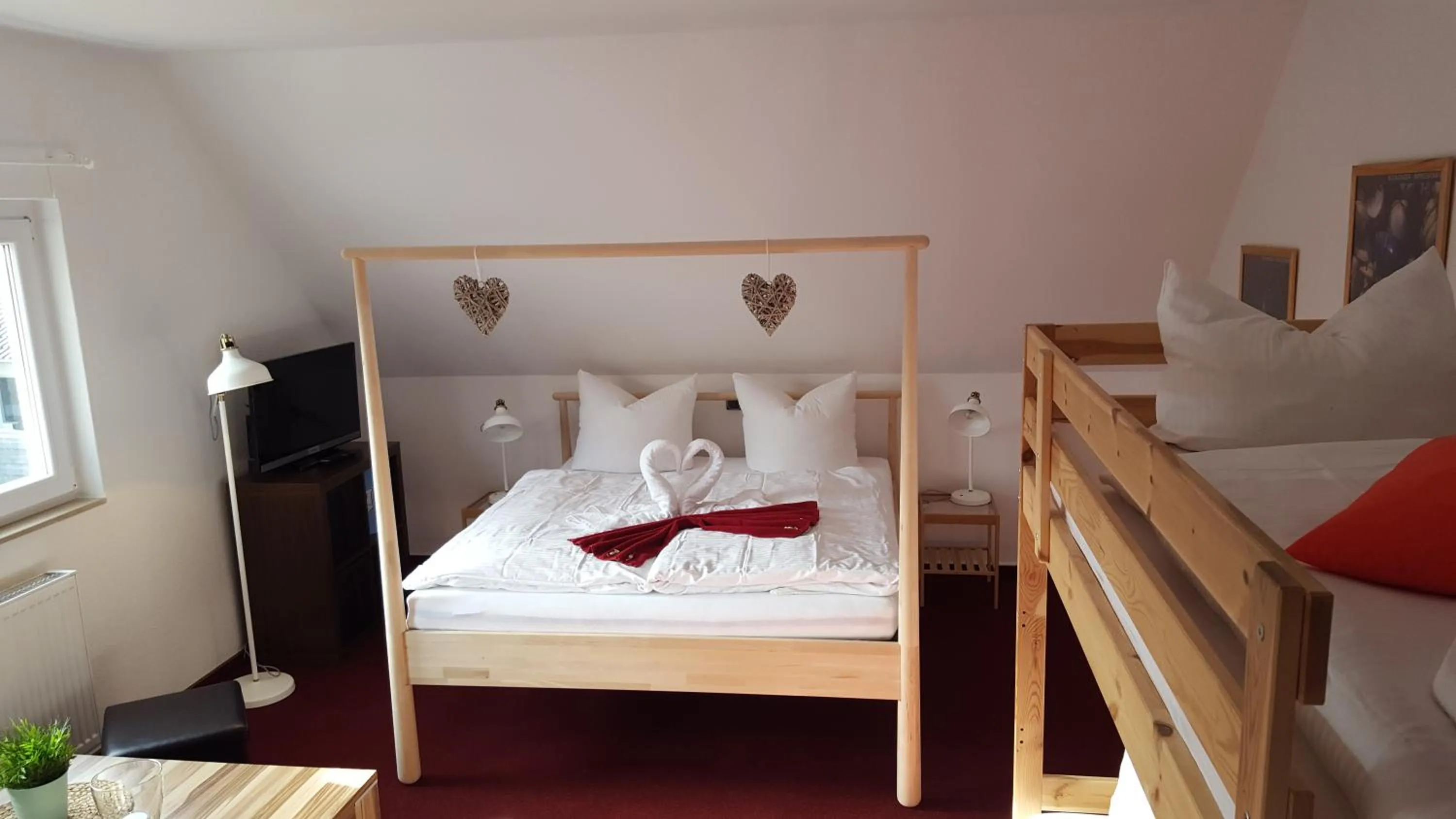 Photo of the whole room, Bed in Hof von Oldenburg