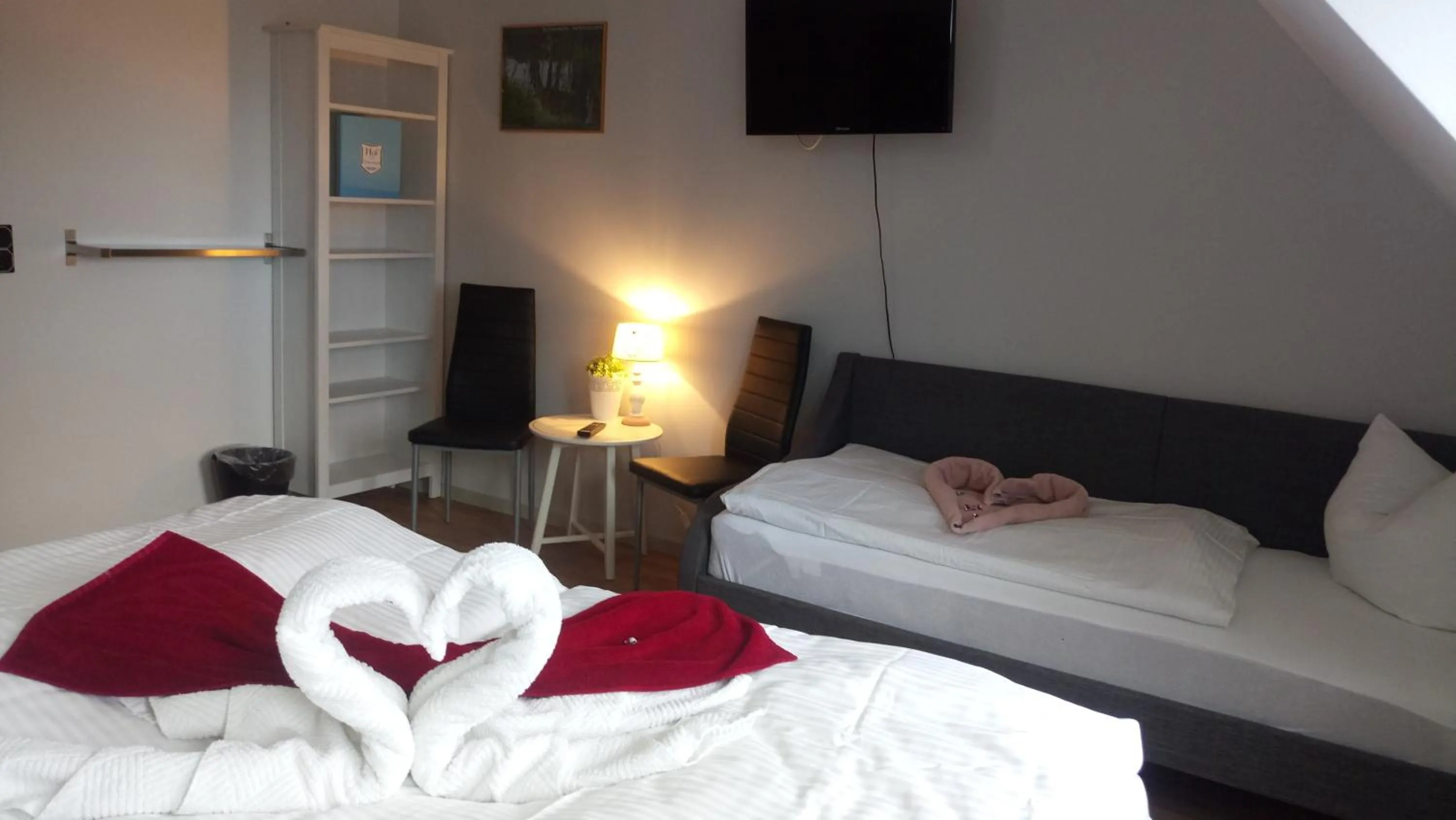 Photo of the whole room, Bed in Hof von Oldenburg