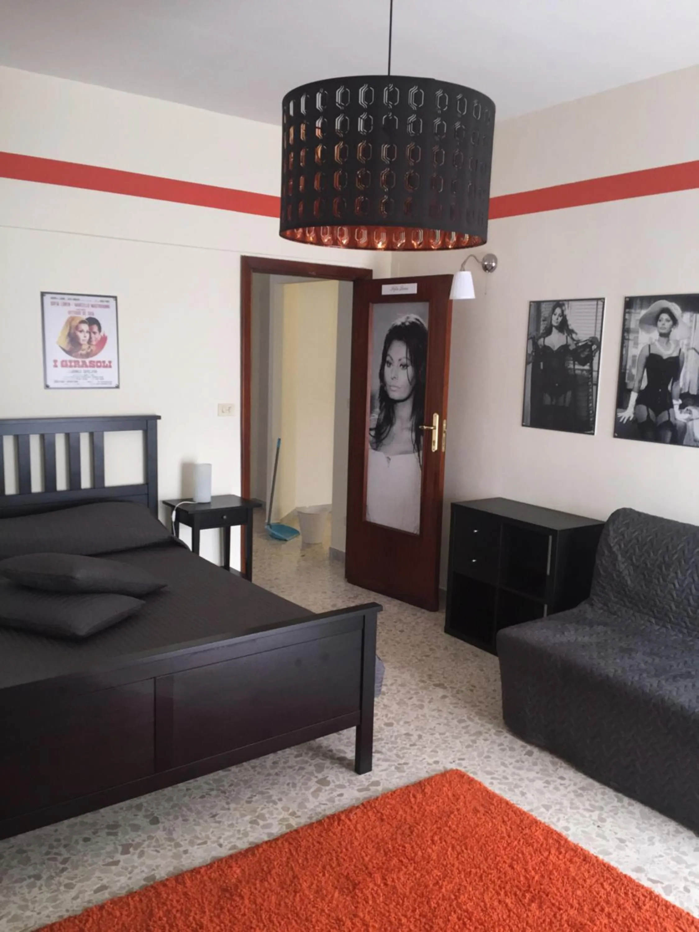 Photo of the whole room in B&B Napoli Napoli