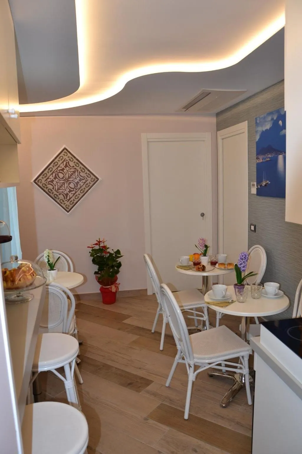 Restaurant/places to eat in B&B Federico II