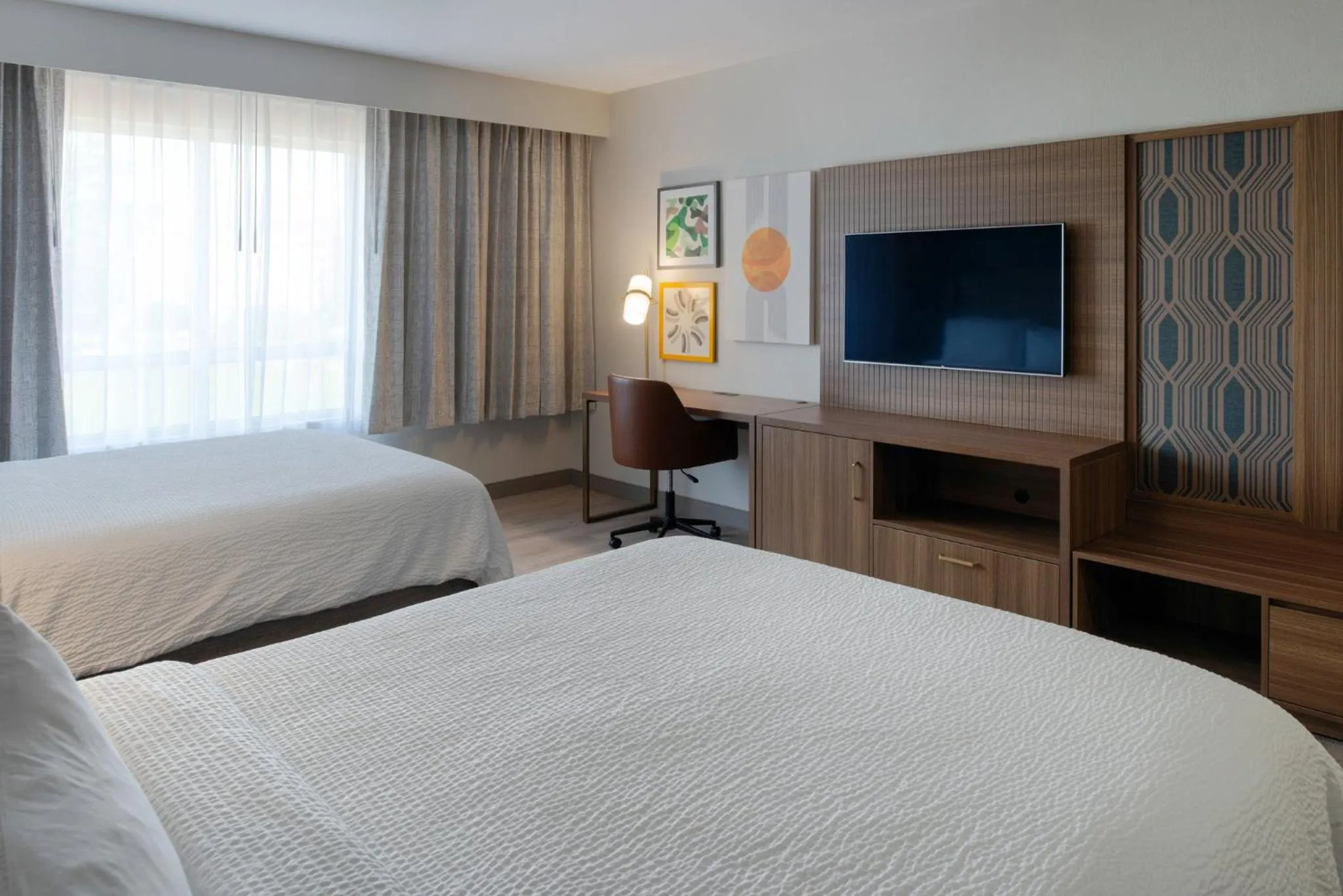 Photo of the whole room, Bed in Holiday Inn Rock Hill by IHG