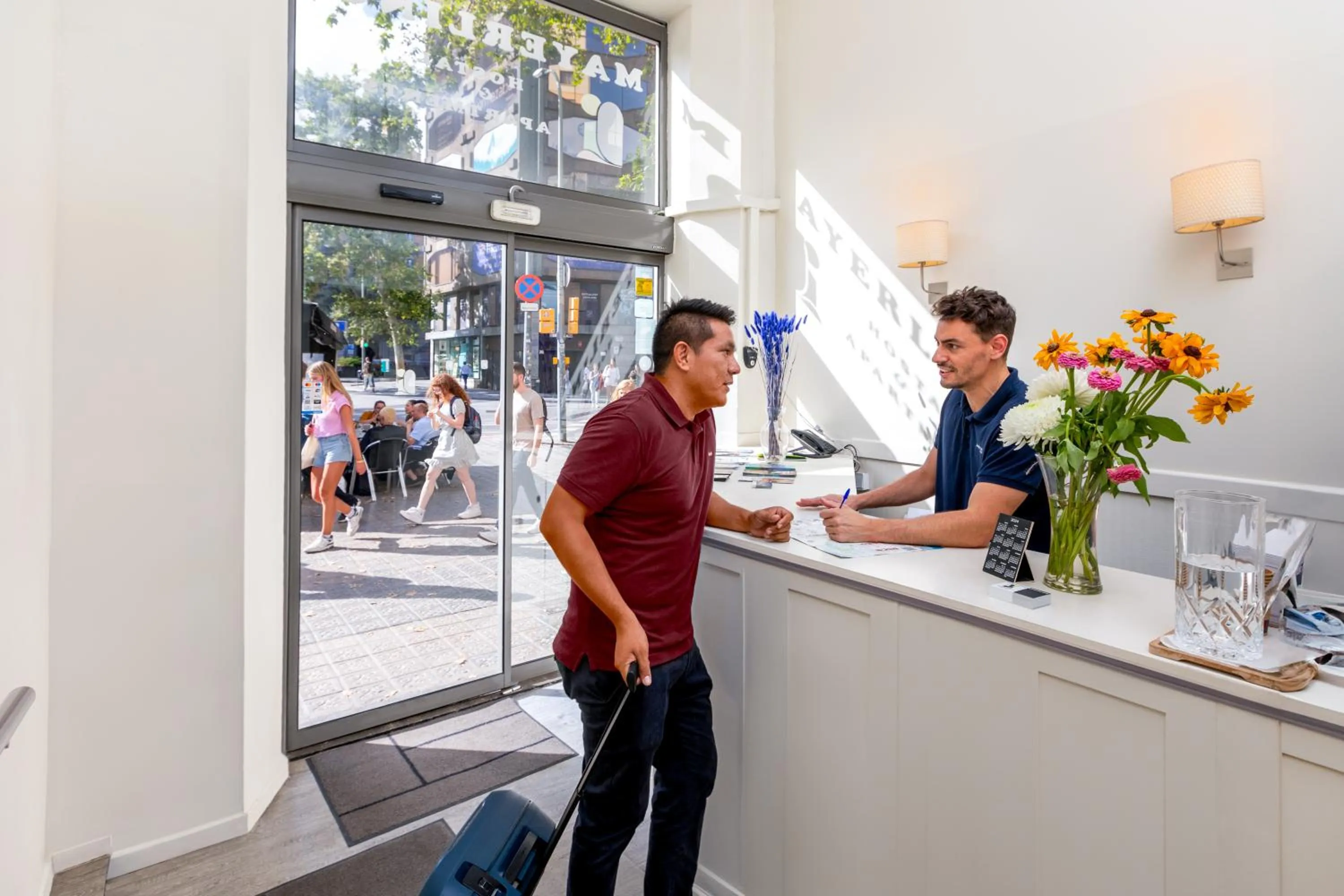 Lobby or reception in Mayerling Bisbe Urquinaona