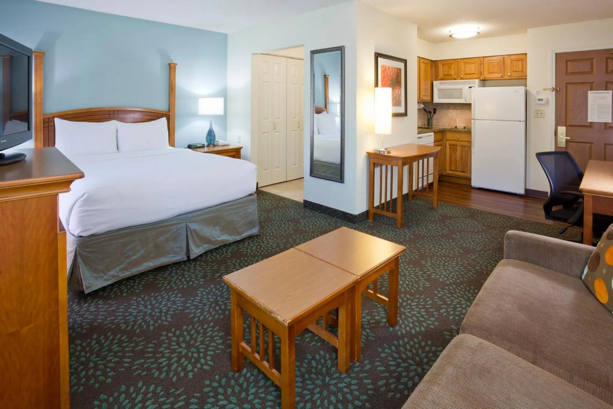 Photo of the whole room, Bed in Staybridge Suites Minneapolis-Maple Grove by IHG