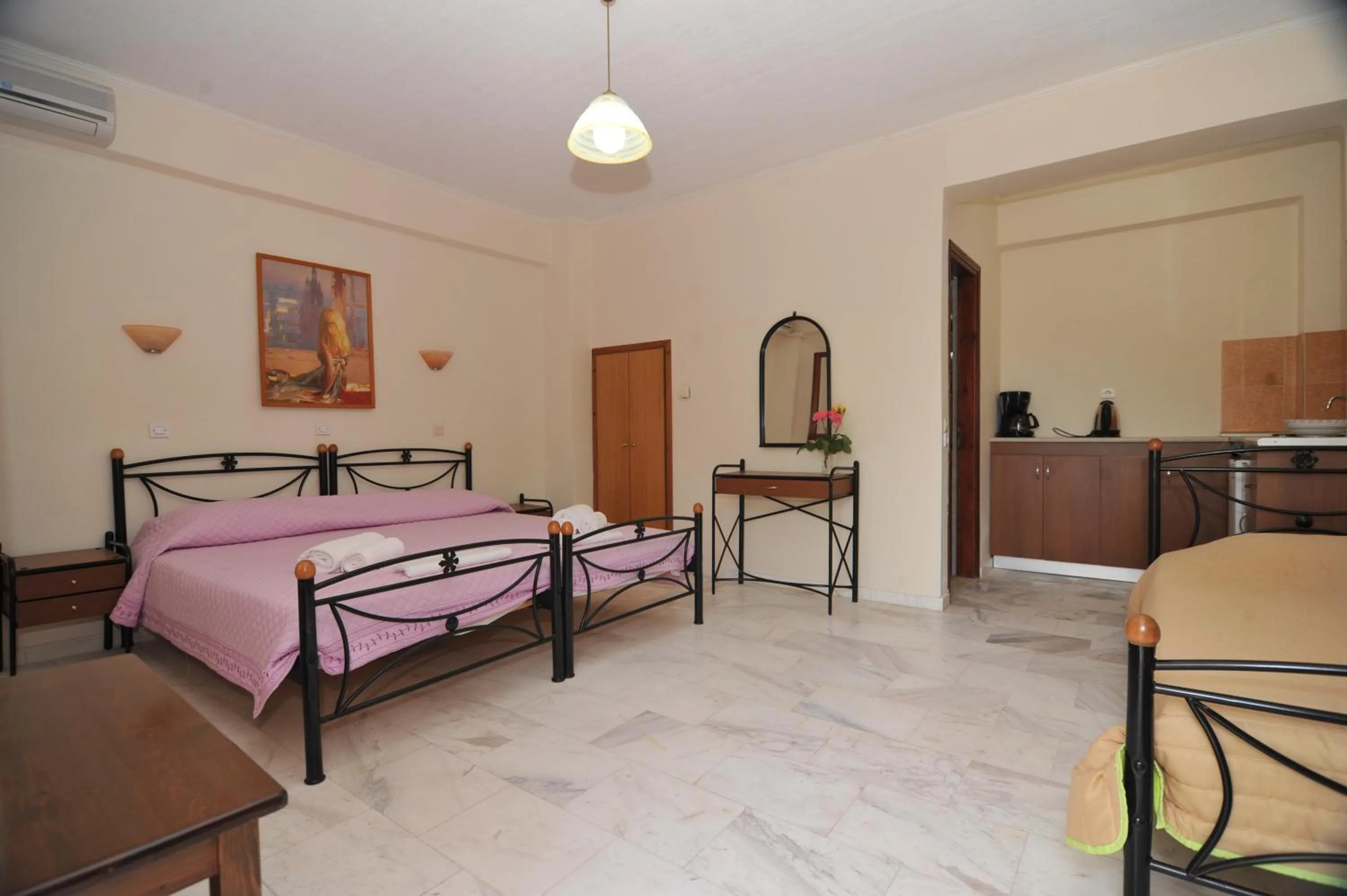 Bedroom, Bed in Miramare