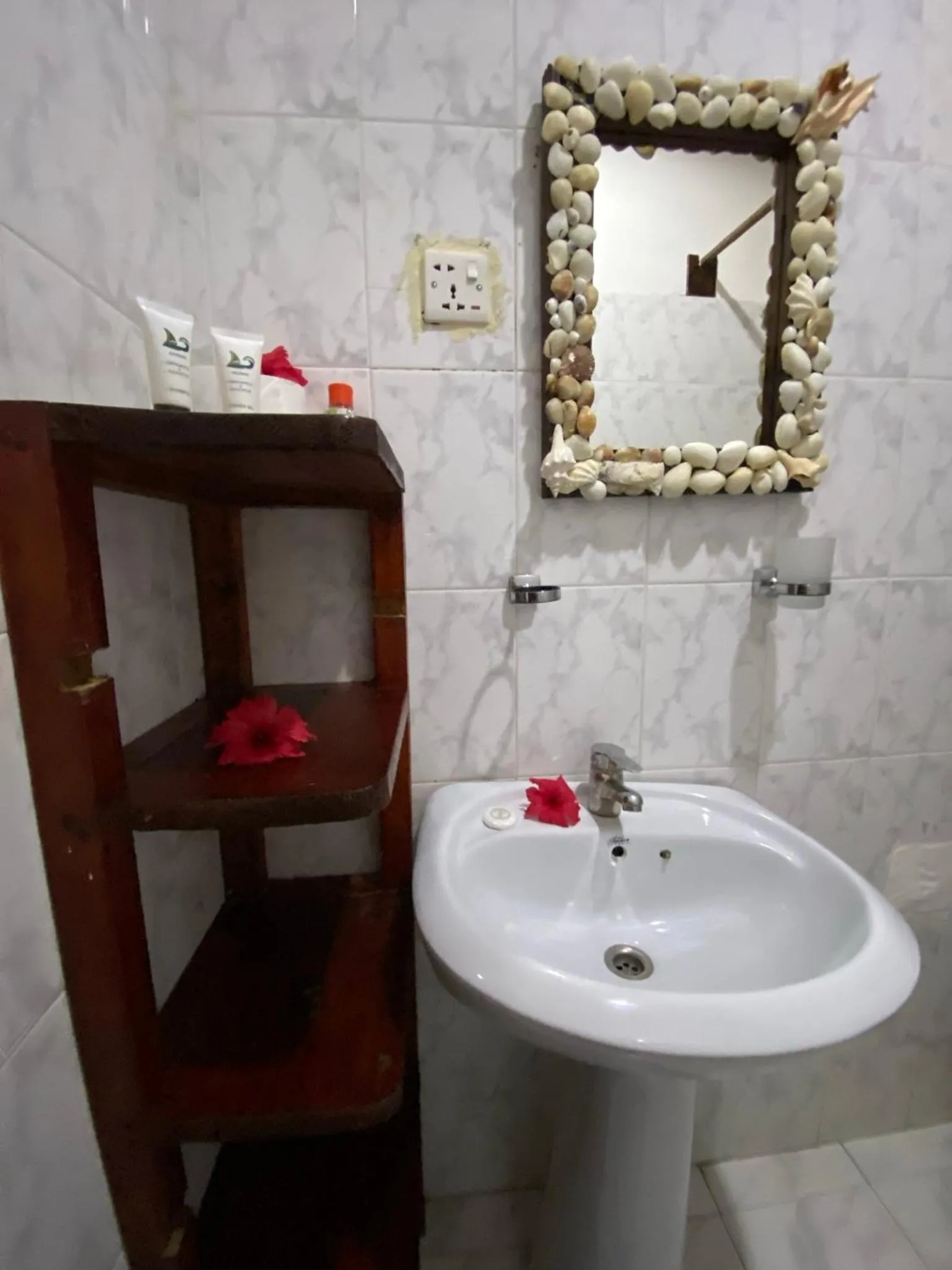 Bathroom in Menai Bay Beach Bungalows