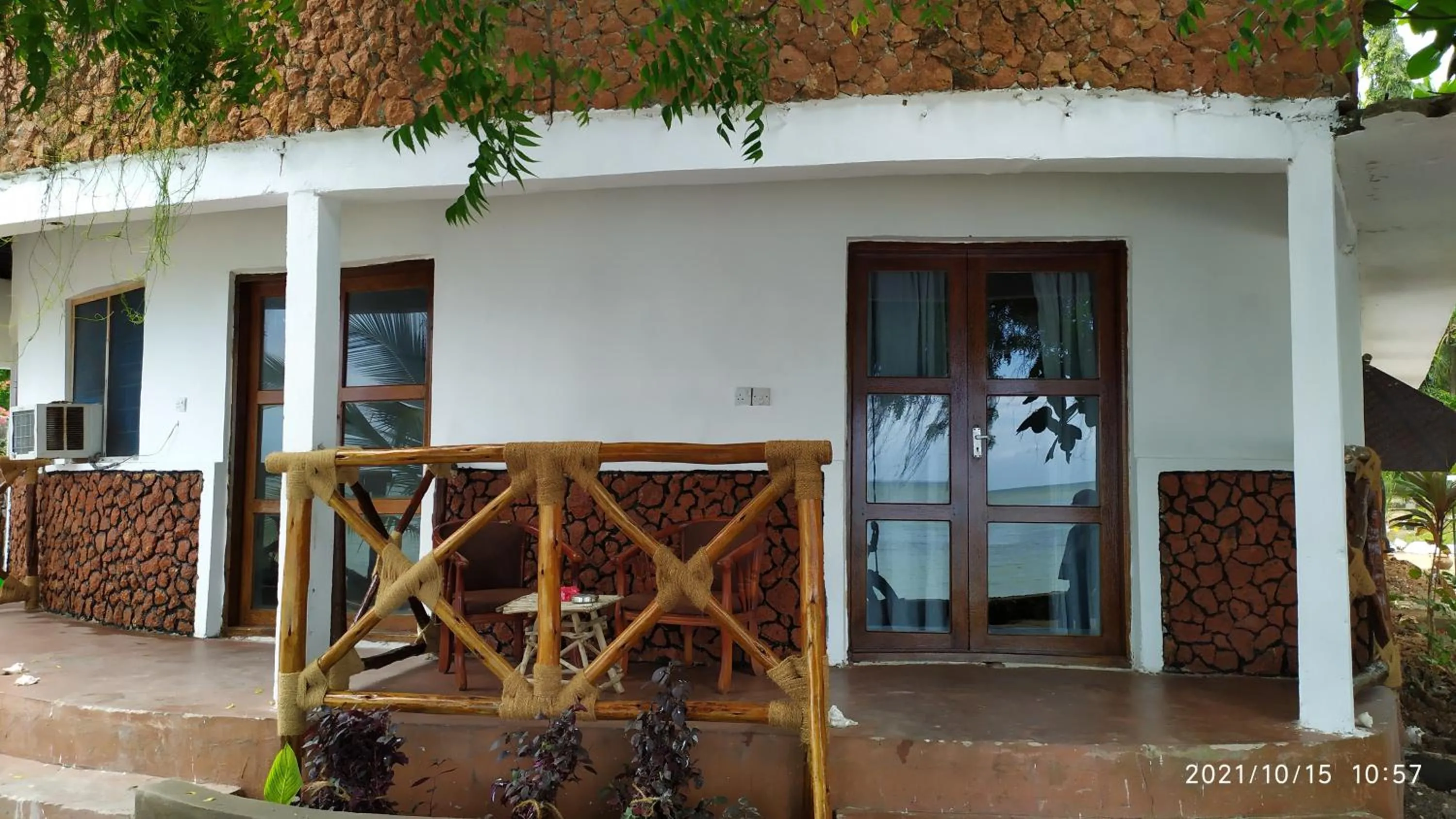 Menai Bay Beach Bungalows