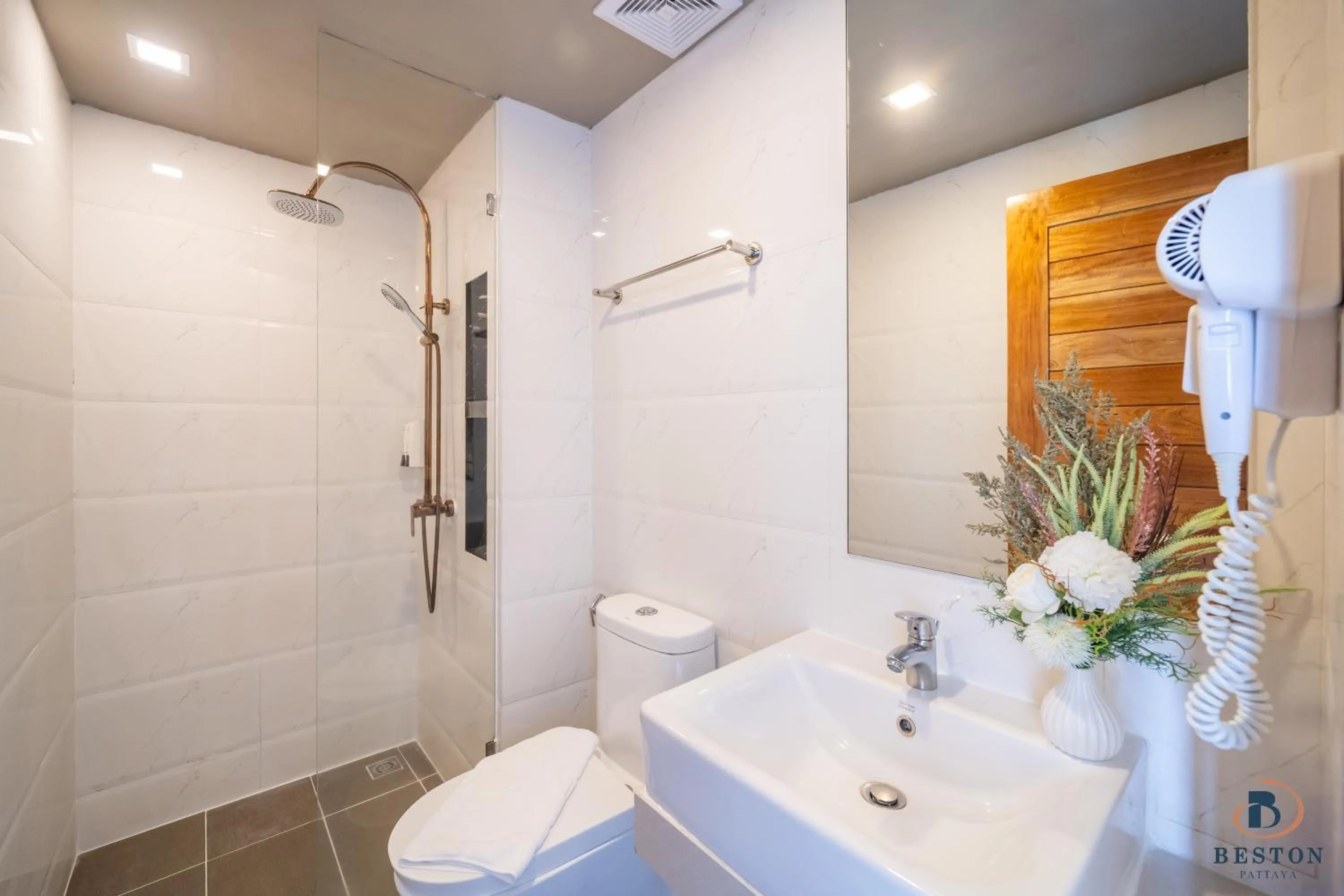 Shower in Beston Pattaya - SHA Plus Certified