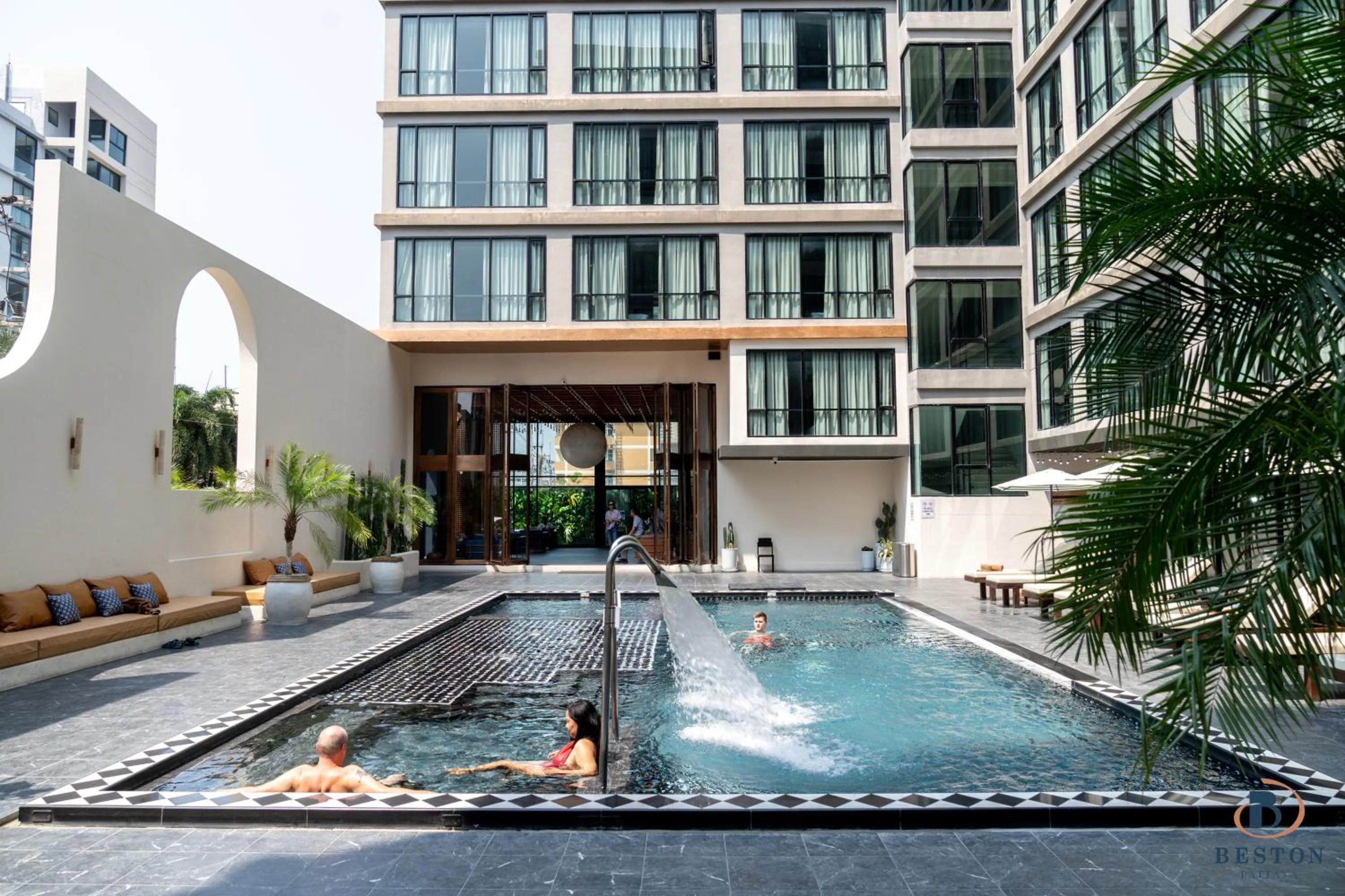 Property building in Beston Pattaya - SHA Plus Certified