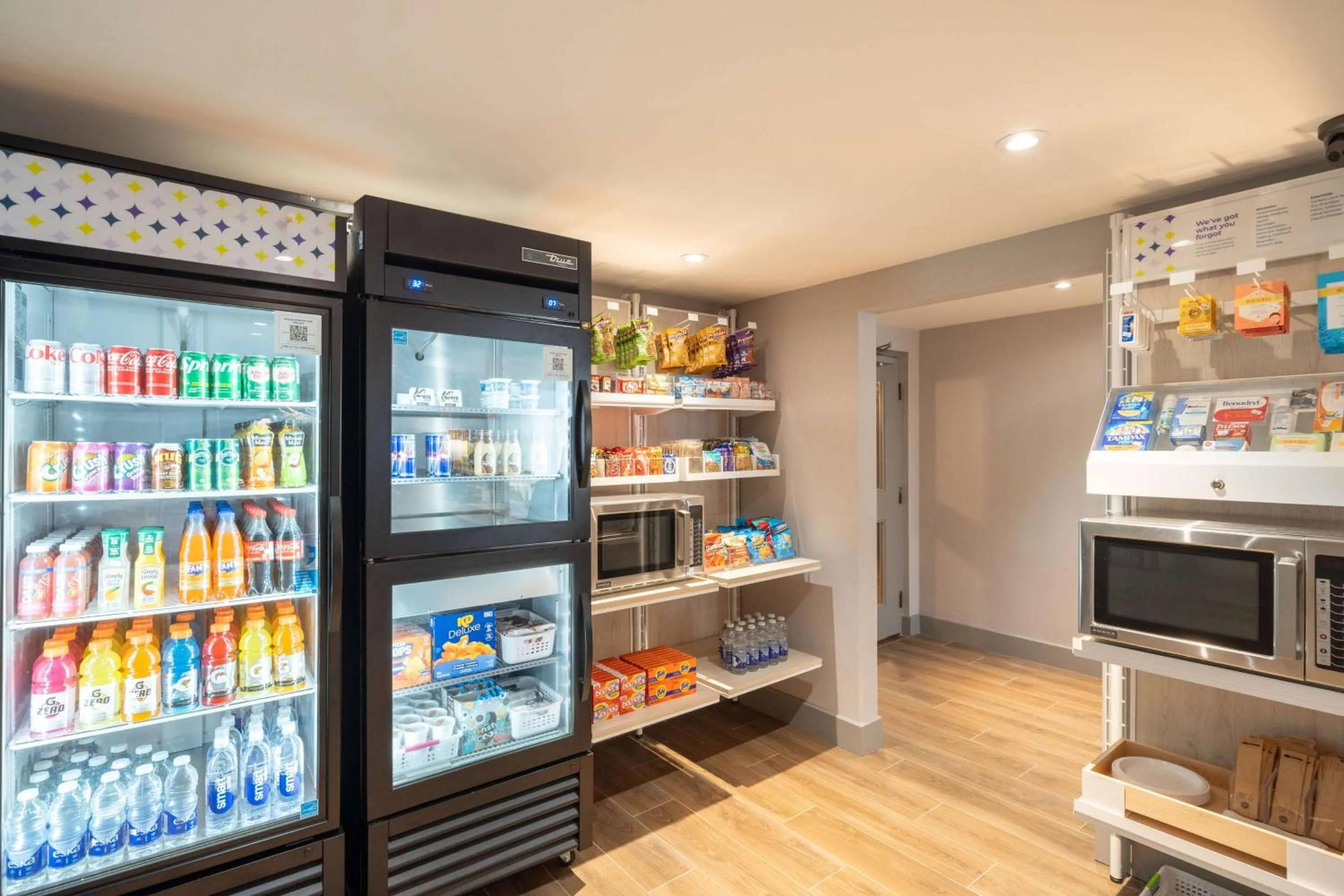 Restaurant/places to eat in Spark By Hilton Toronto Markham