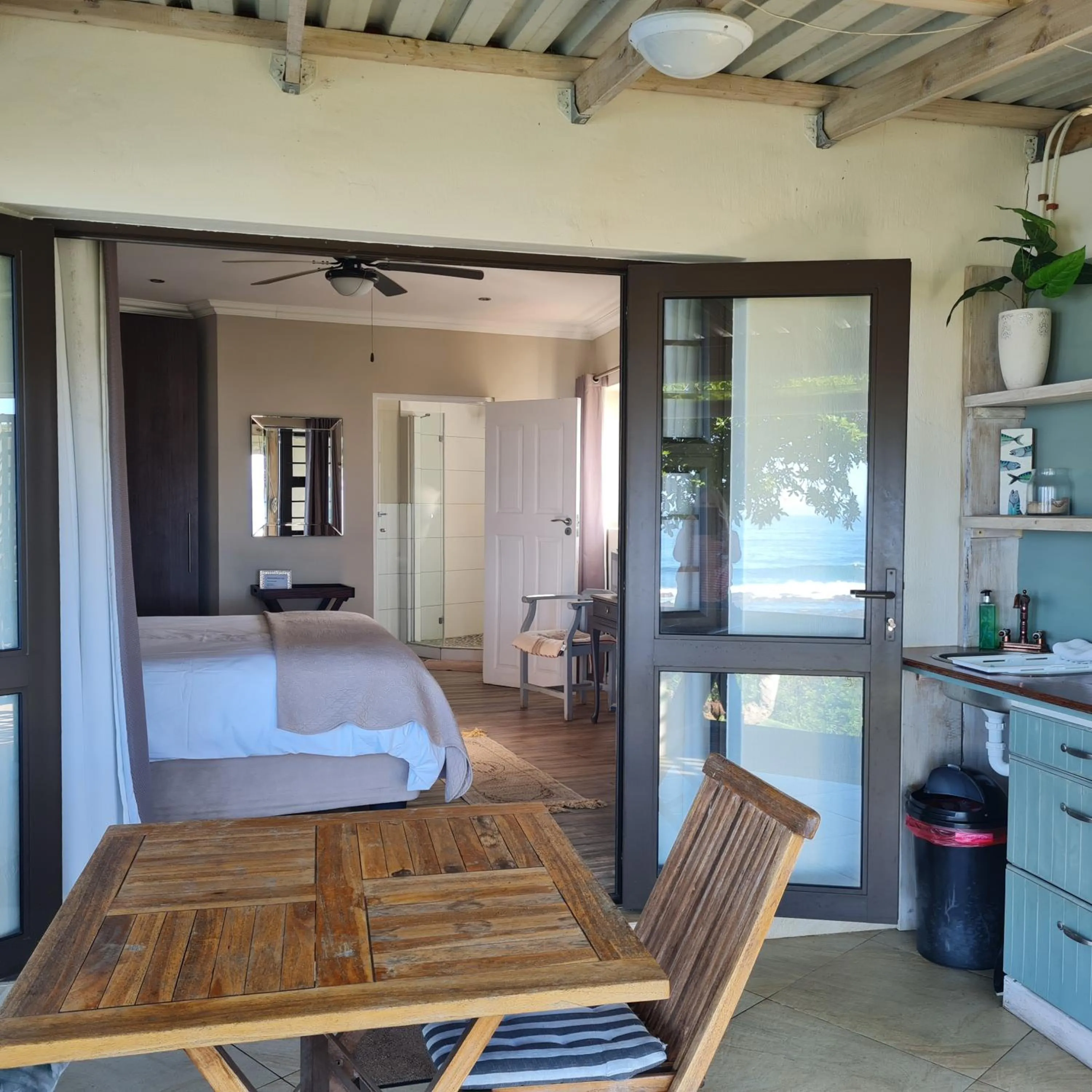 Bed in Casa Seaviews