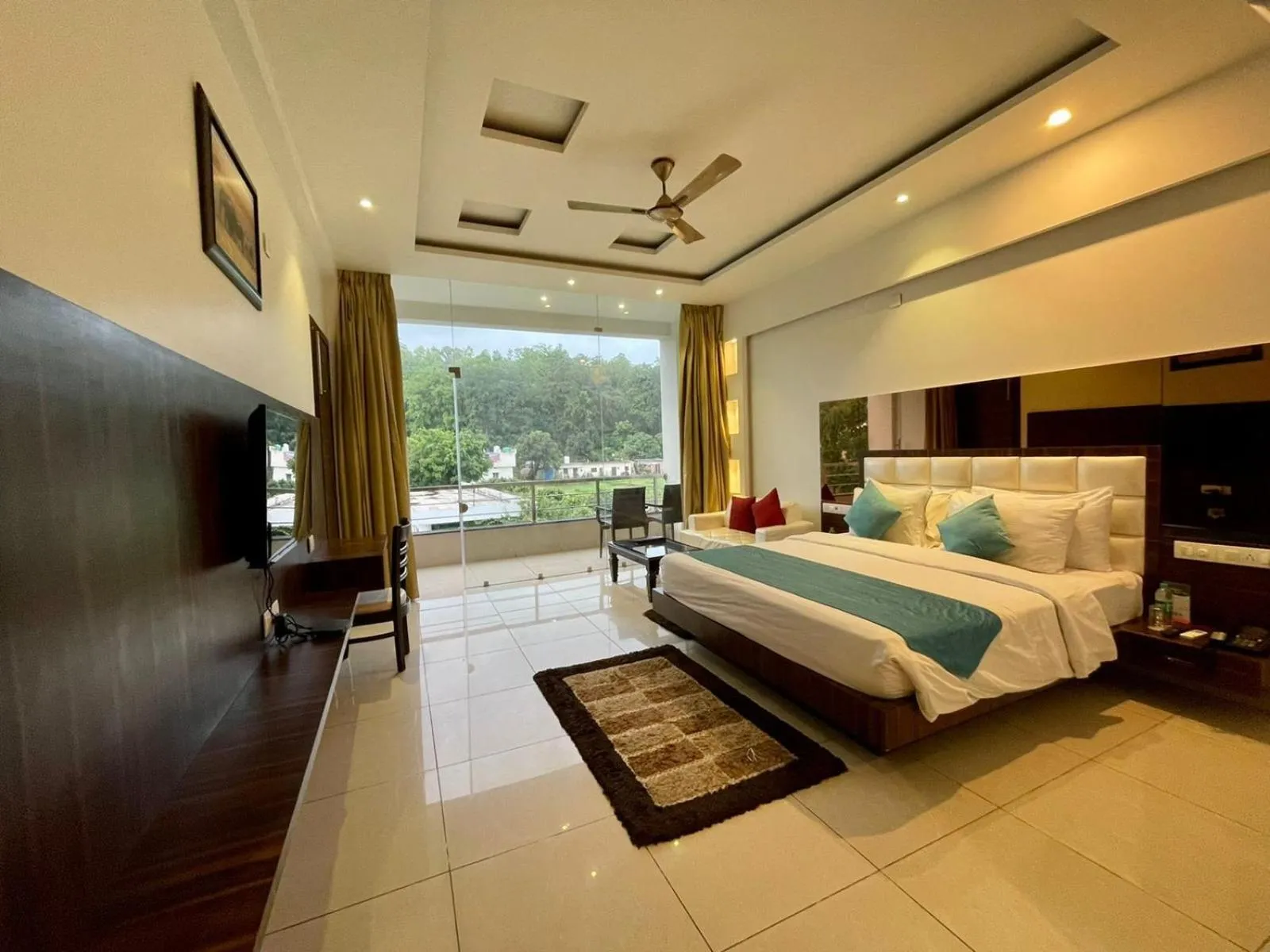 Bedroom, Bed in Winsome Resort & Spa Corbett