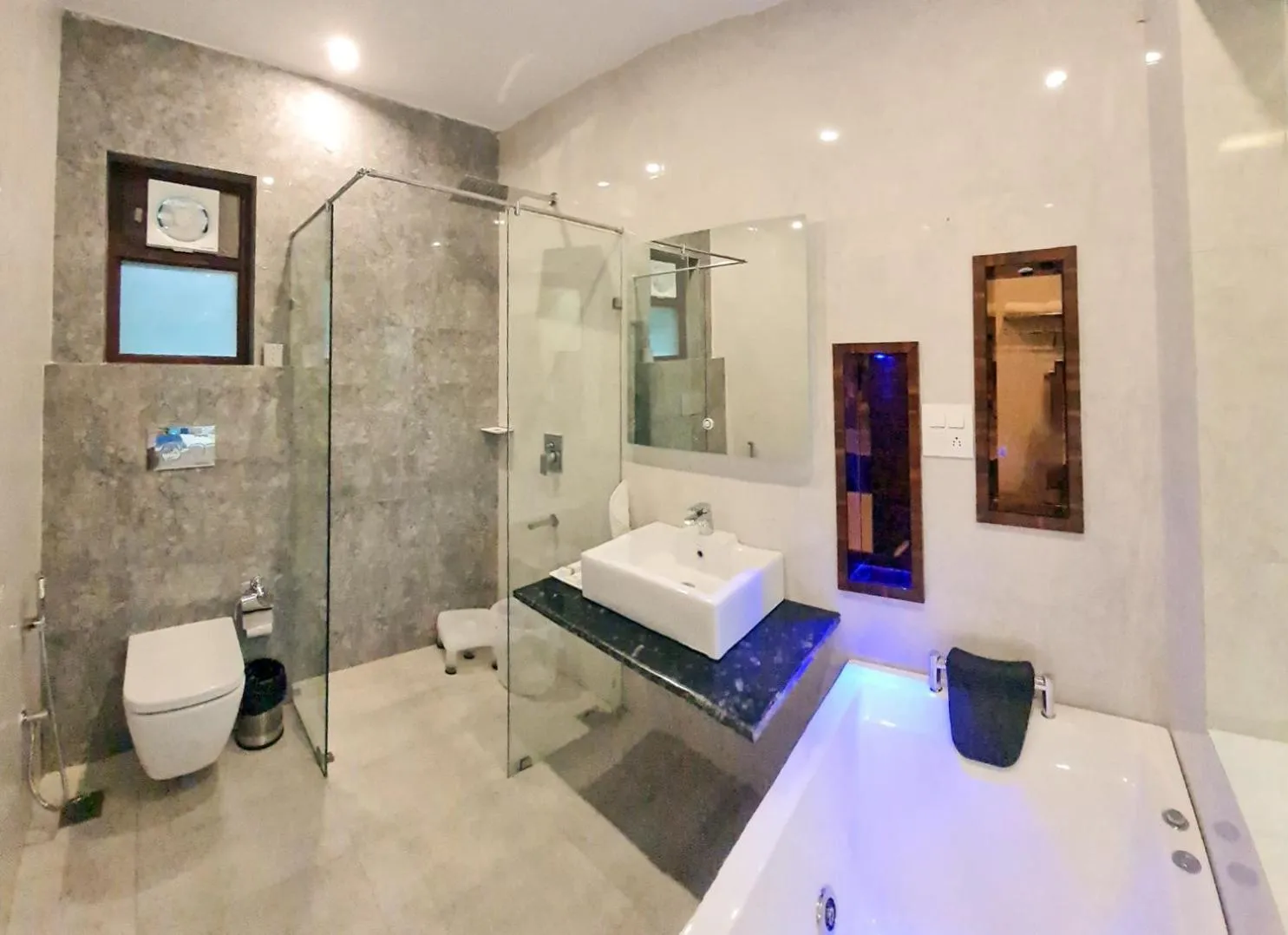 Bathroom in Winsome Resort & Spa Corbett