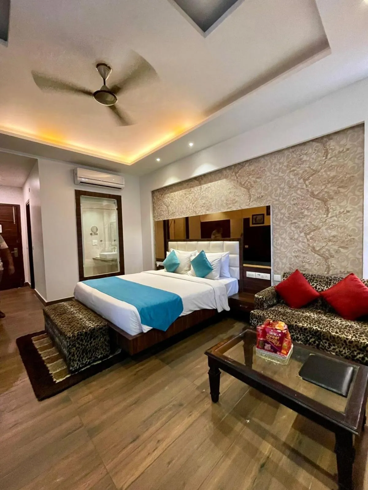 Bed in Winsome Resort & Spa Corbett