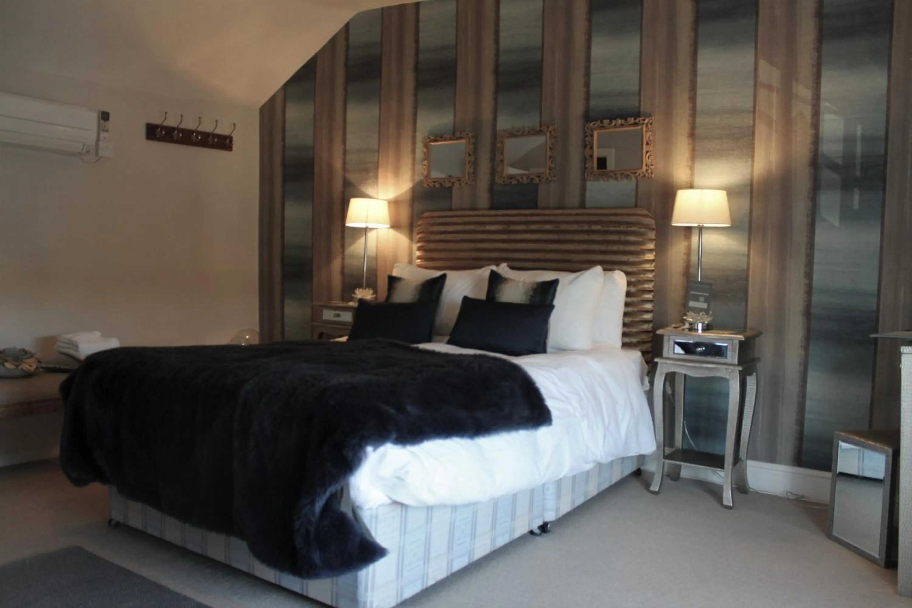 Bed in The Queens Head