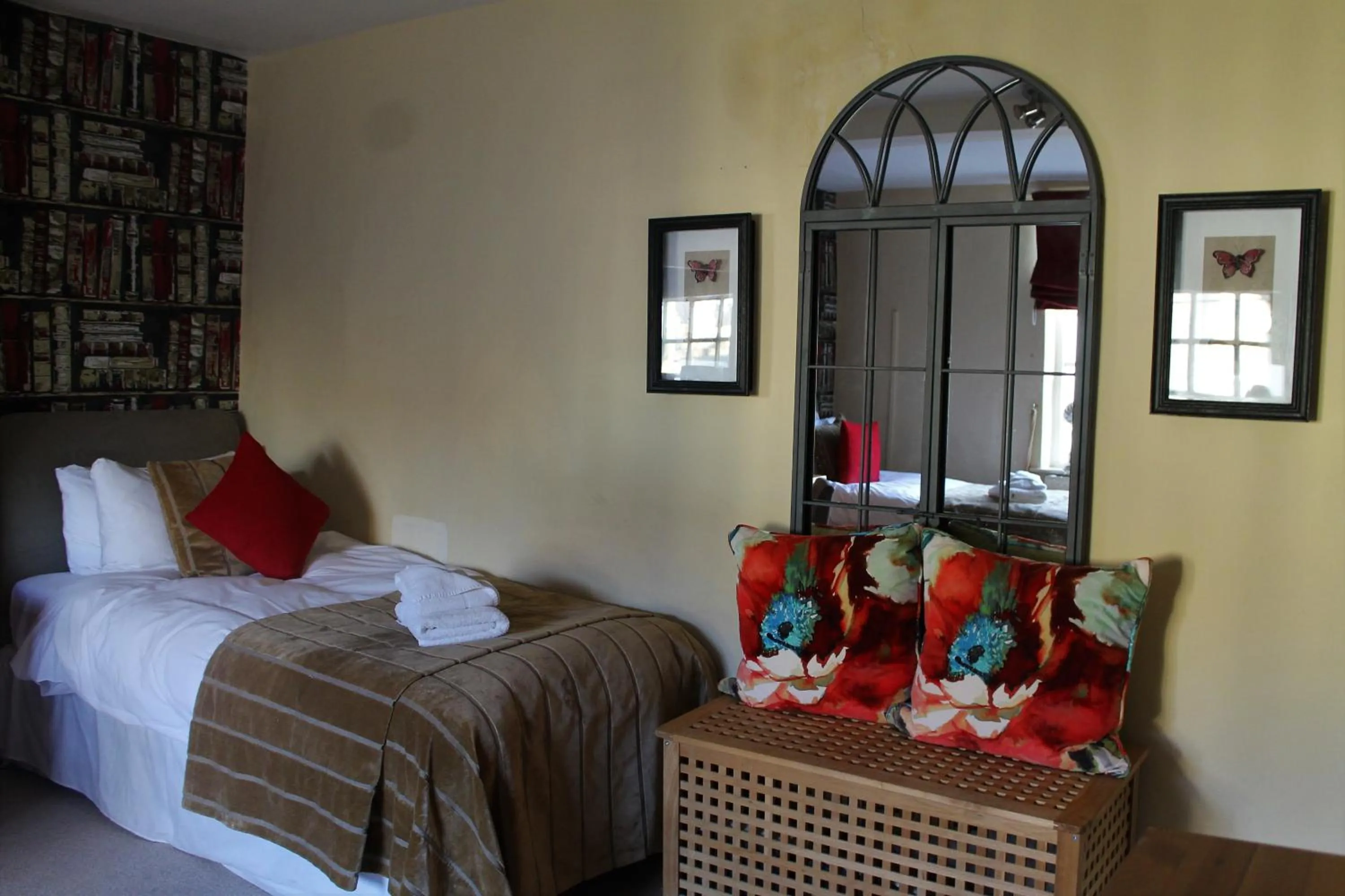 Bed in The Queens Head