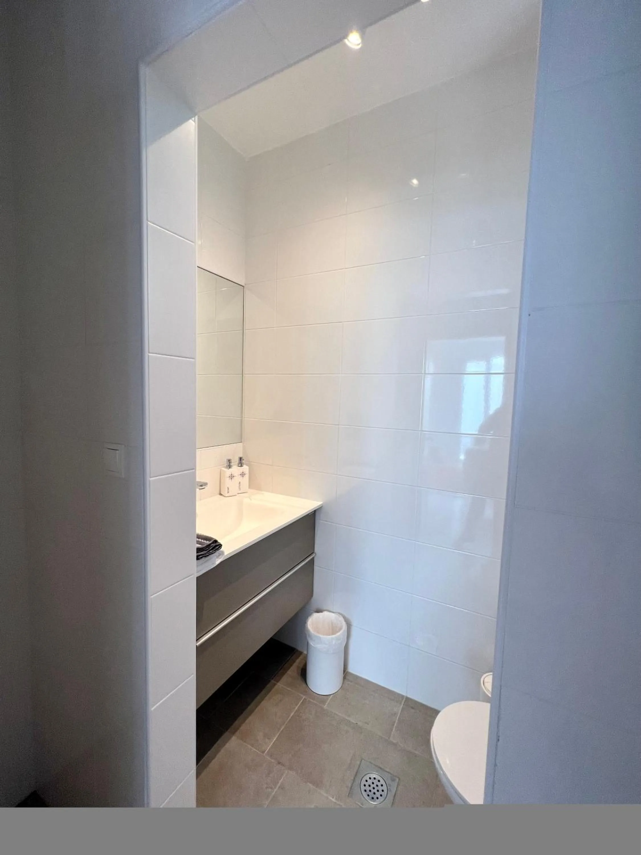 Toilet in Belado Residence Bol